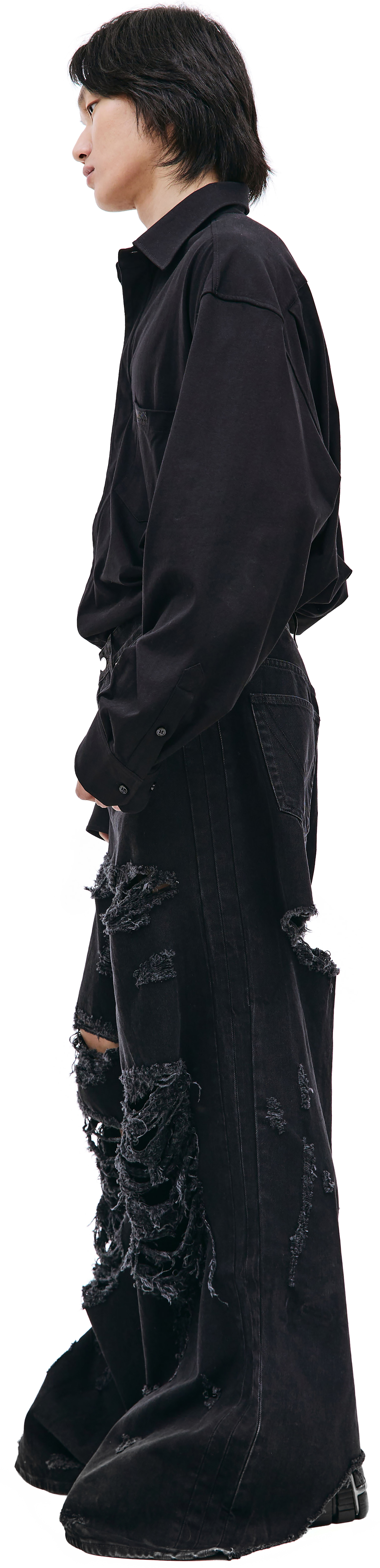 VETEMENTS Black distressed jeans