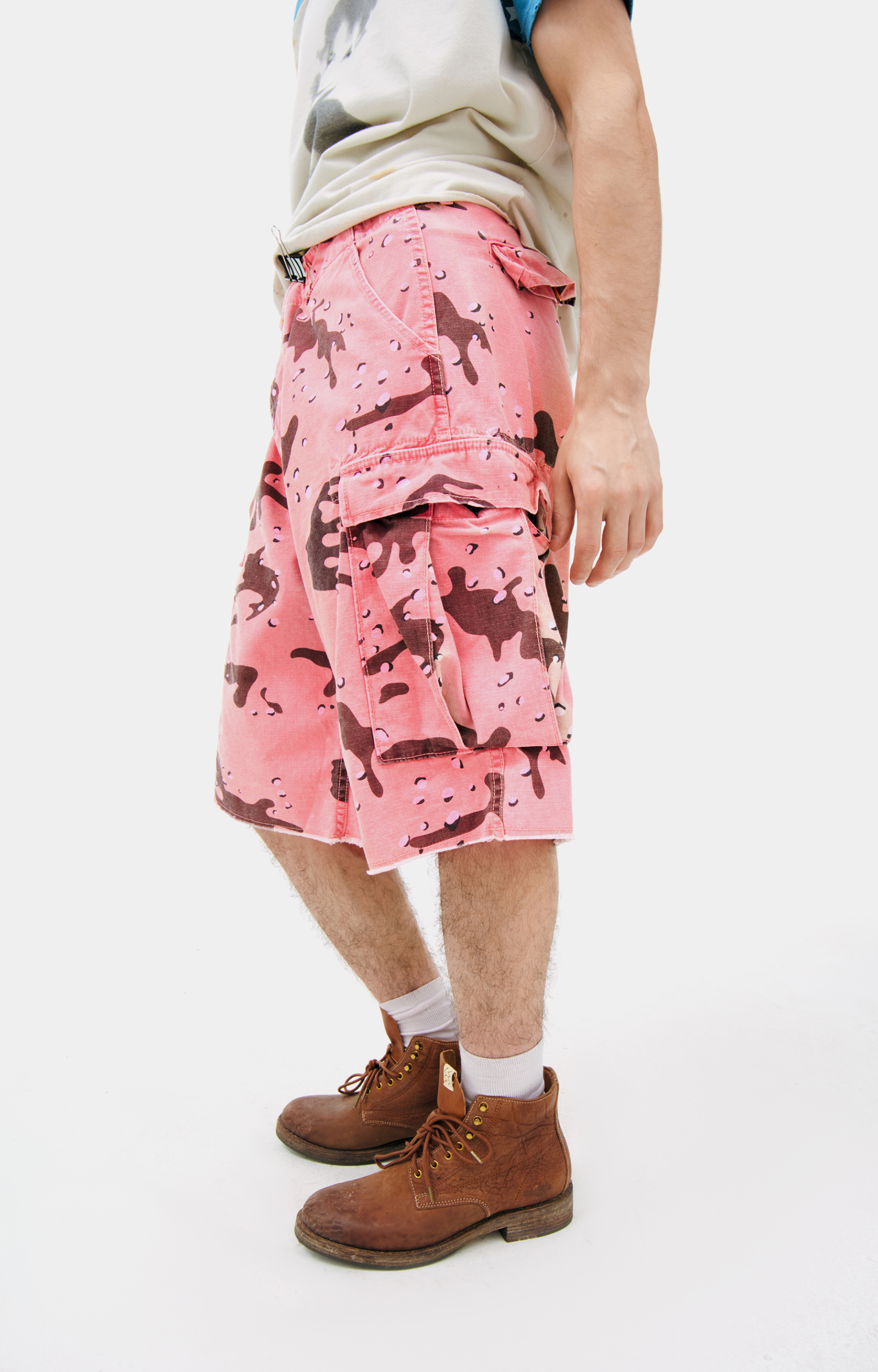 Hellstar Pink camo shorts