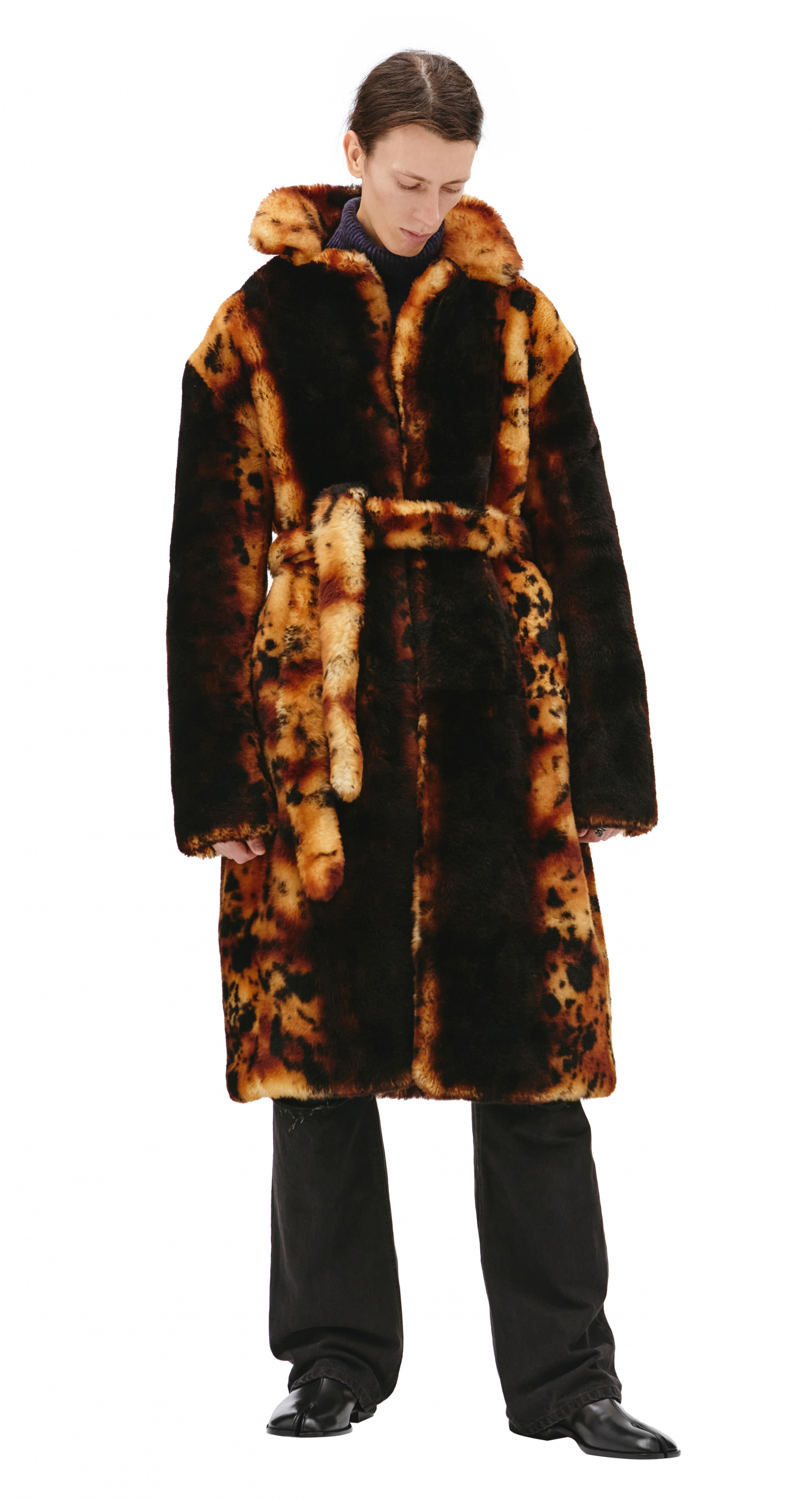 VETEMENTS Fur coat