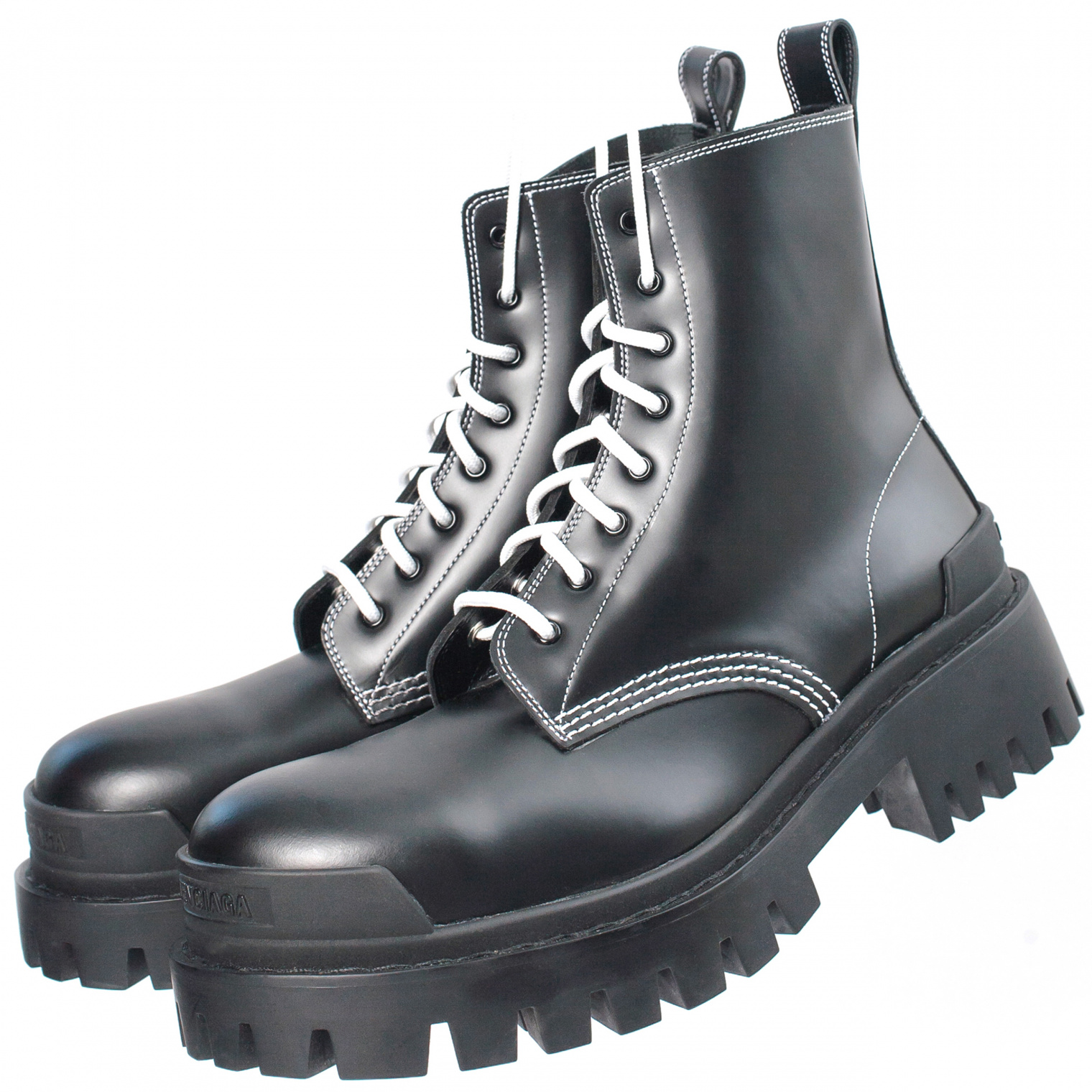 Женские черные кожаные ботинки strike с белыми шнурками Balenciaga — купитьза 83 250 руб. в и��тернет-магазине SV77, арт. 590974/WA964/1070
