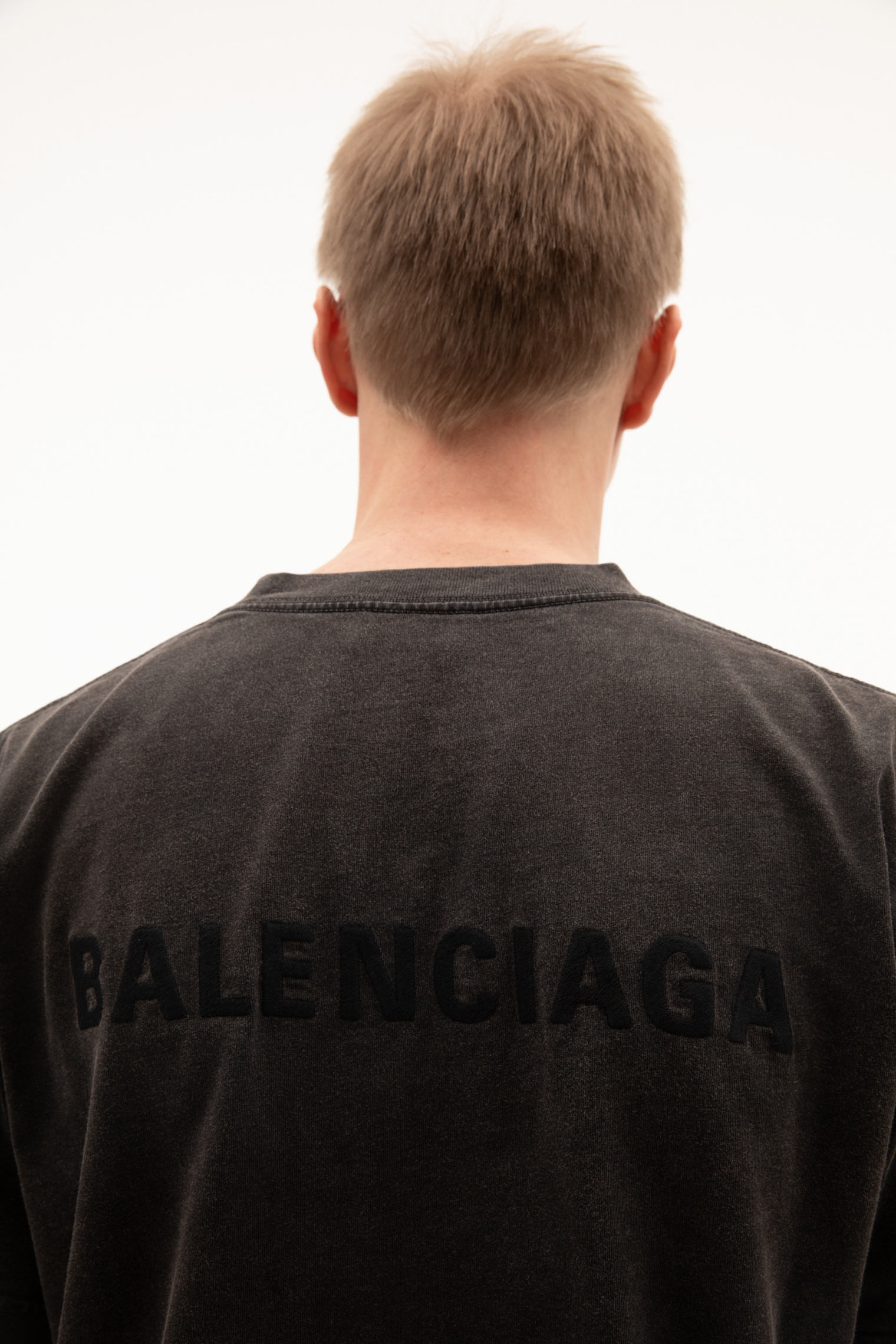 Balenciaga Logo Medium Fit T-Shirt in grey