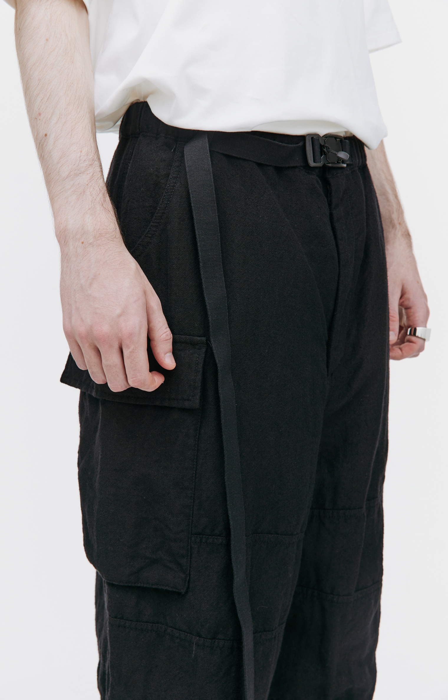 The Viridi-Anne Black cargo trousers