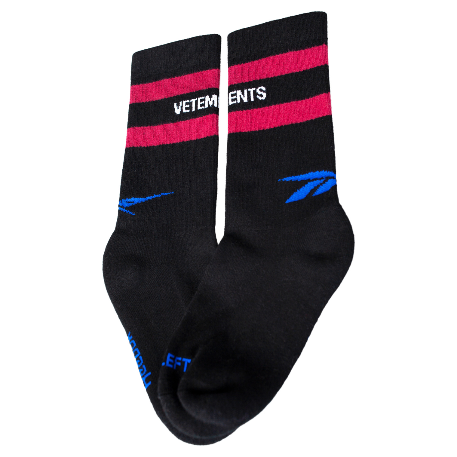 VETEMENTS Iconic Logo Socks