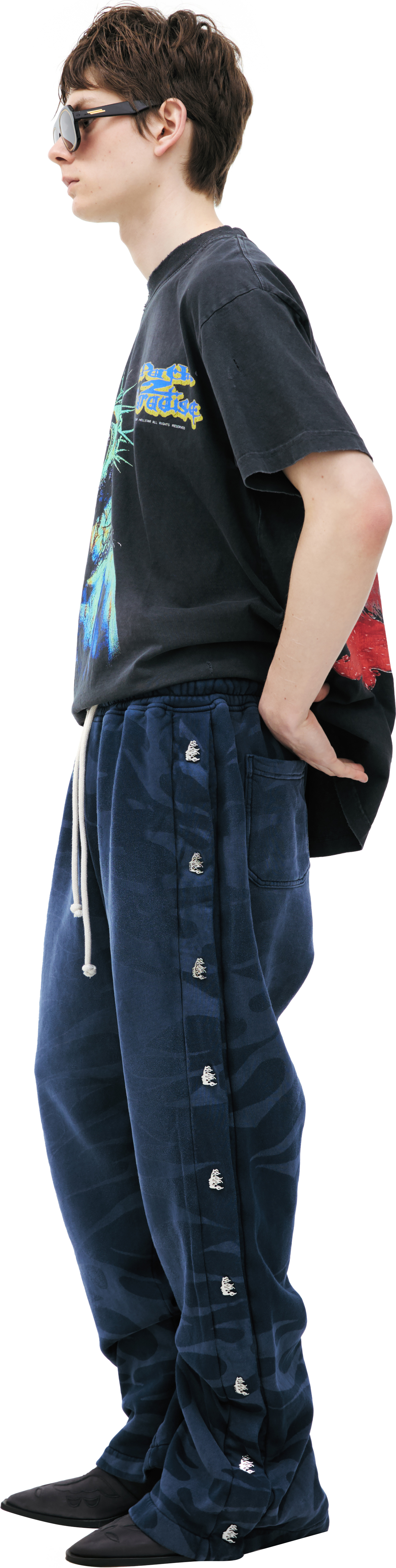 Hellstar Trousers with a logo on the stripes