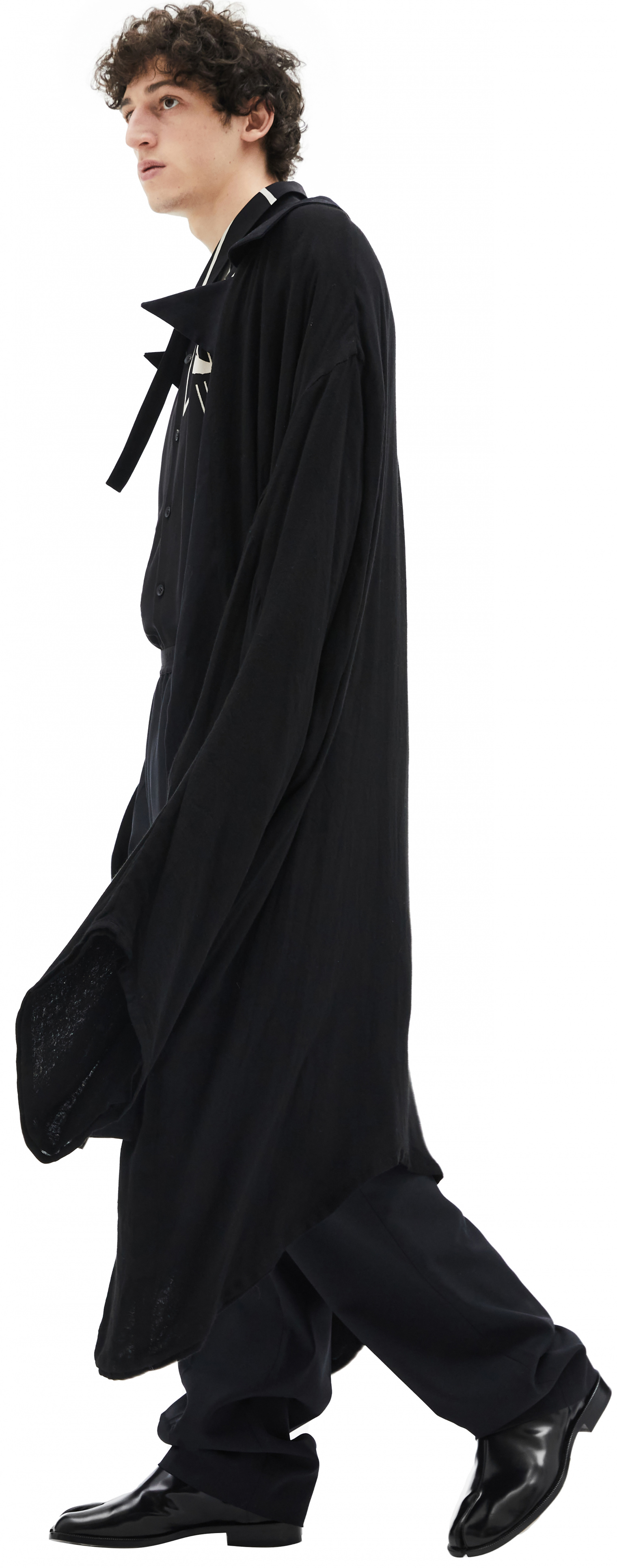Yohji Yamamoto Coat with voluminous sleeves in black