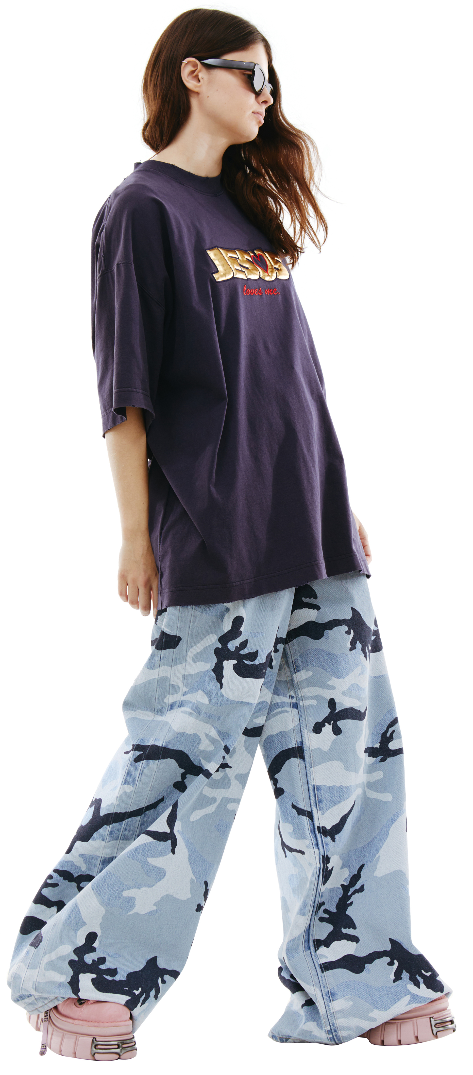 VETEMENTS Jesus Loves Me Cotton T-Shirt