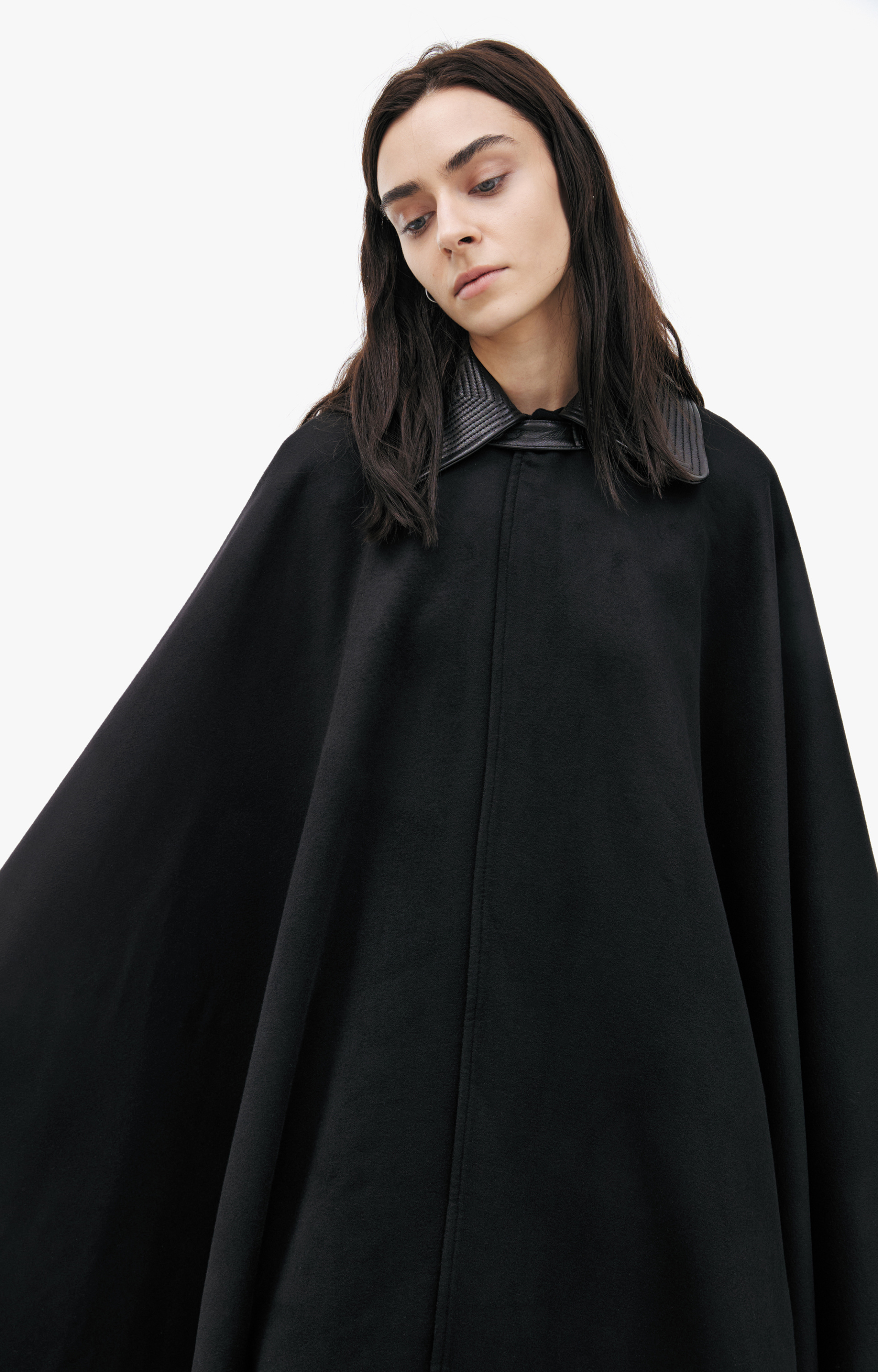 Enfants Riches Déprimés Roman Candle Cape