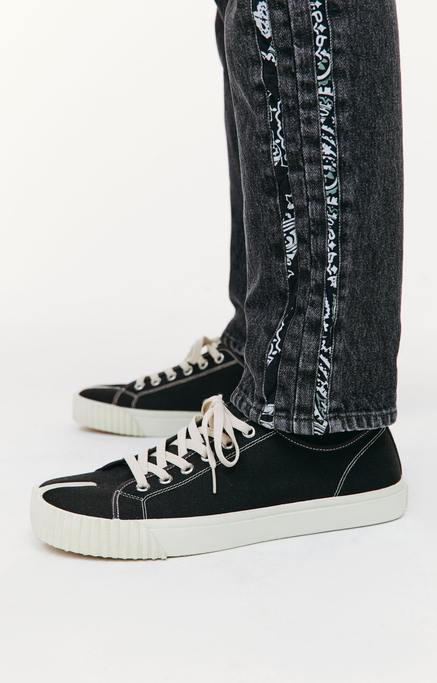 Children of the discordance Black straight leg jeans