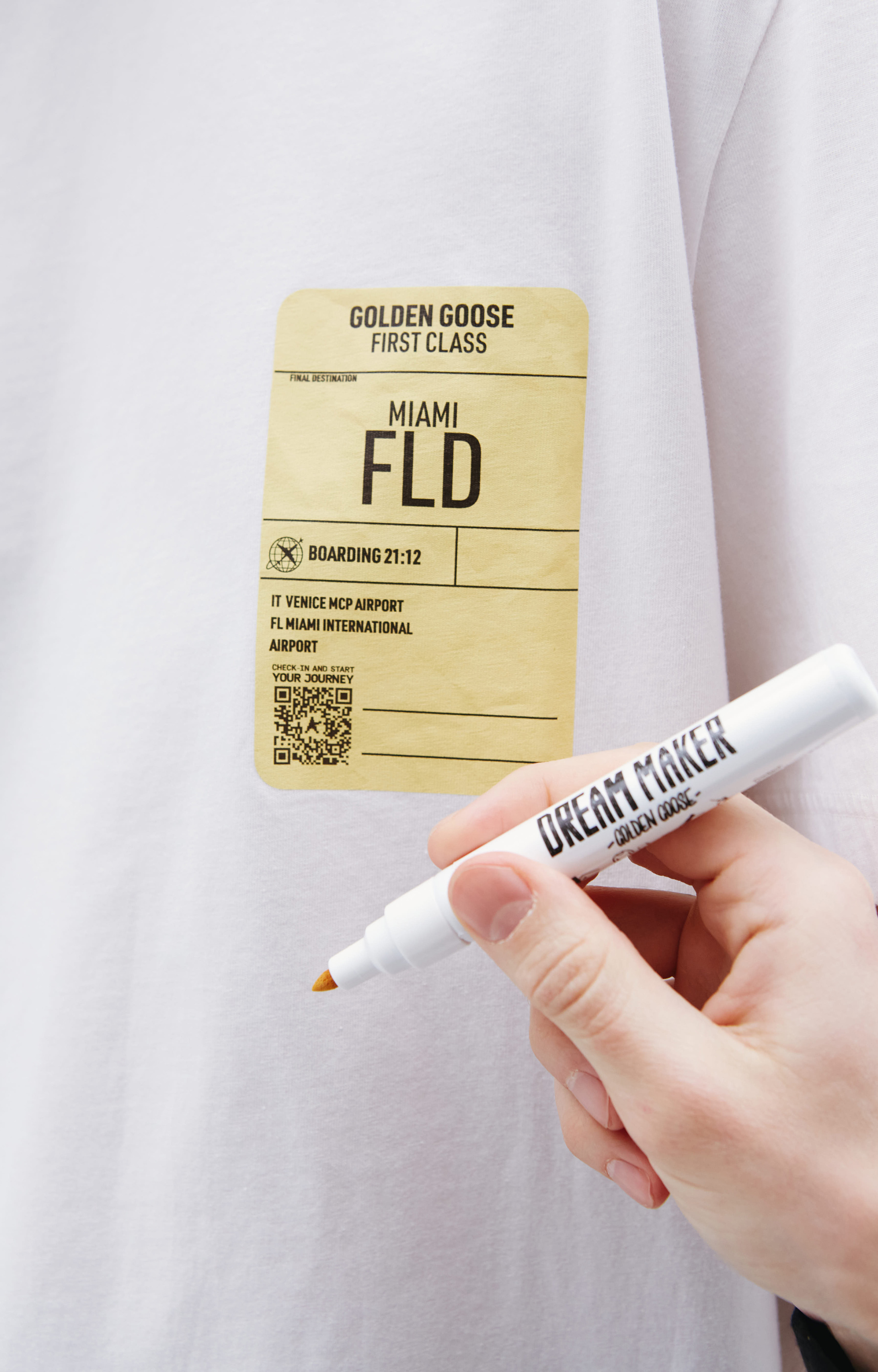 Golden Goose Cotton t-shirt with marker