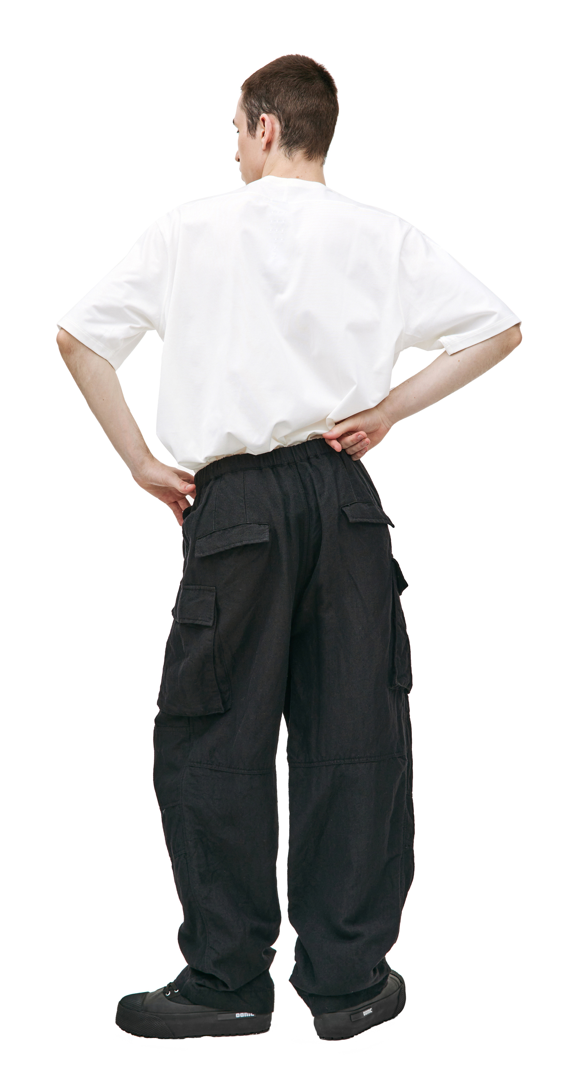 The Viridi-Anne Black cargo trousers