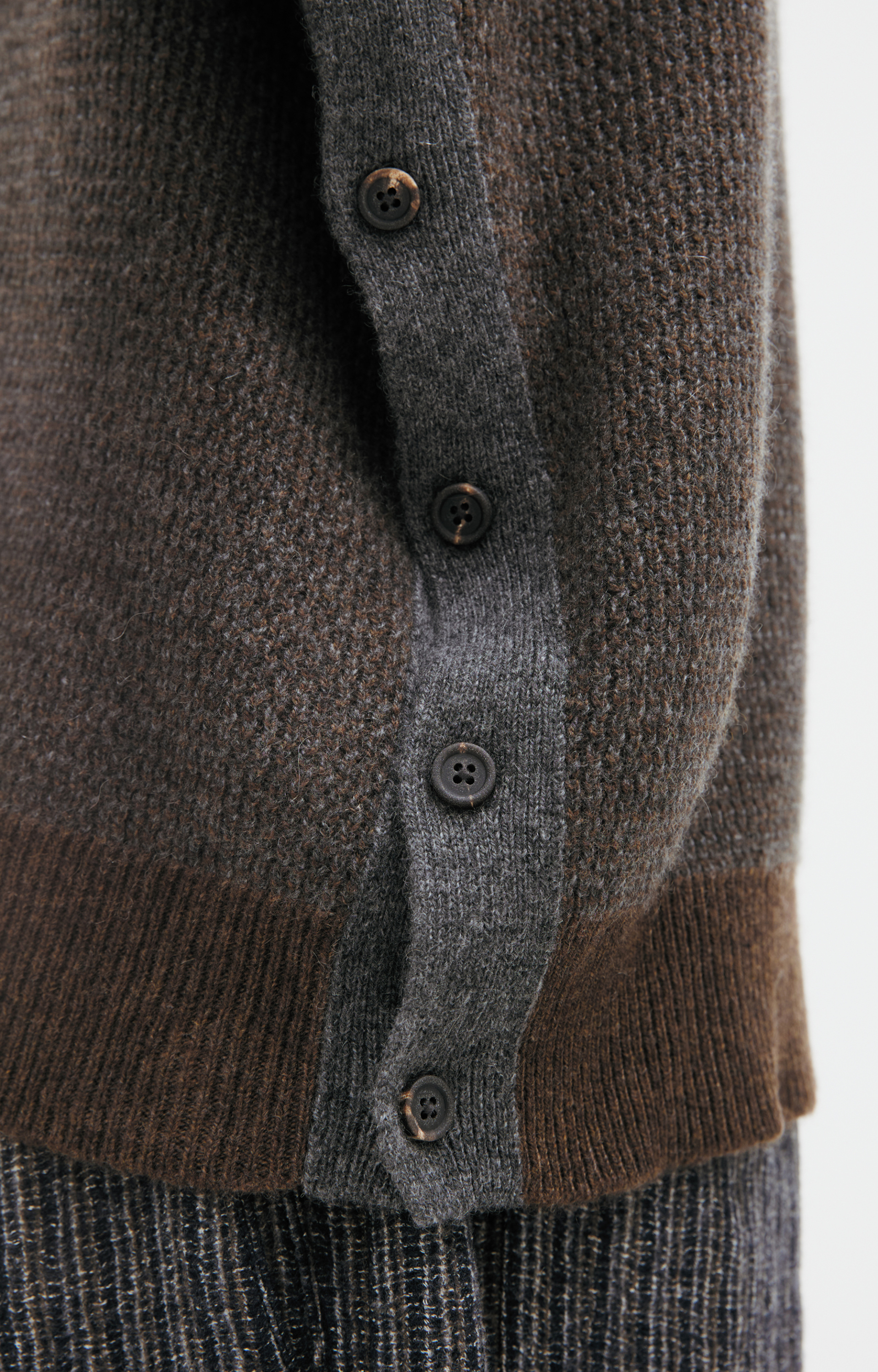Ziggy Chen Cashmereraglan sweater