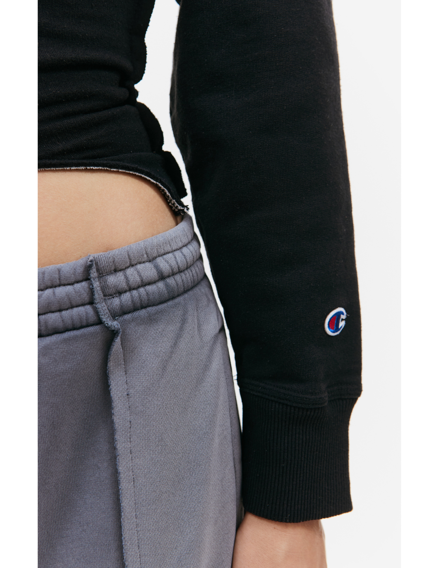 PROTOTYPES Приталенный свитшот Prototypes x Champion на молнии