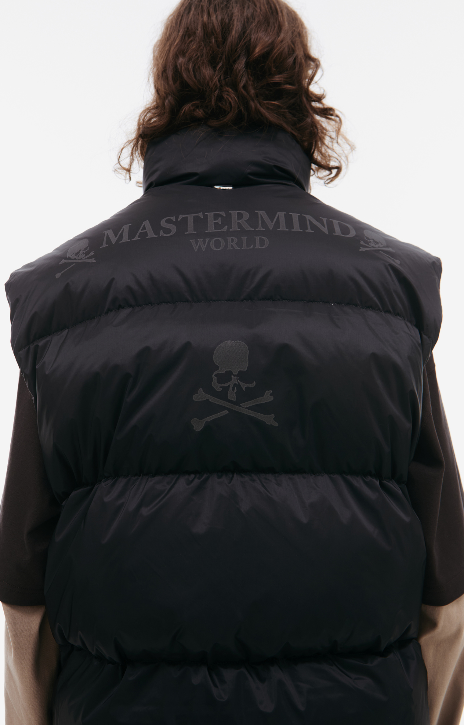 Mastermind WORLD Пуховый жилет с логотипом