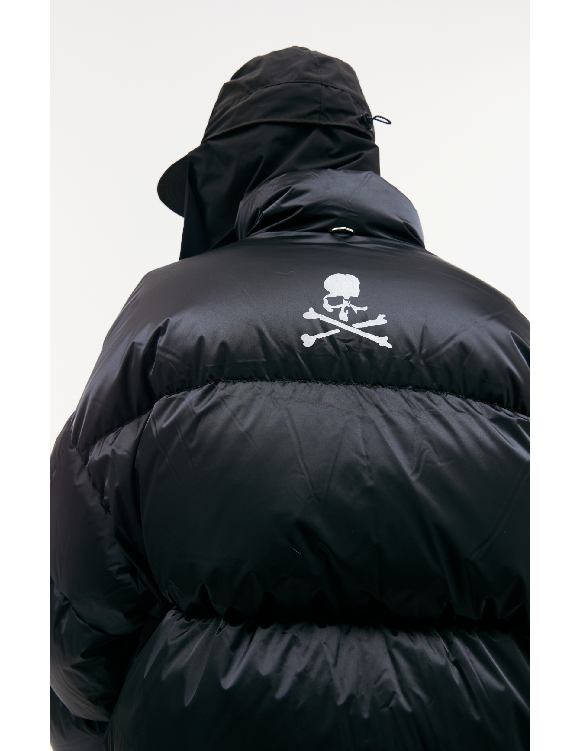 Mastermind WORLD Black logo down jacket