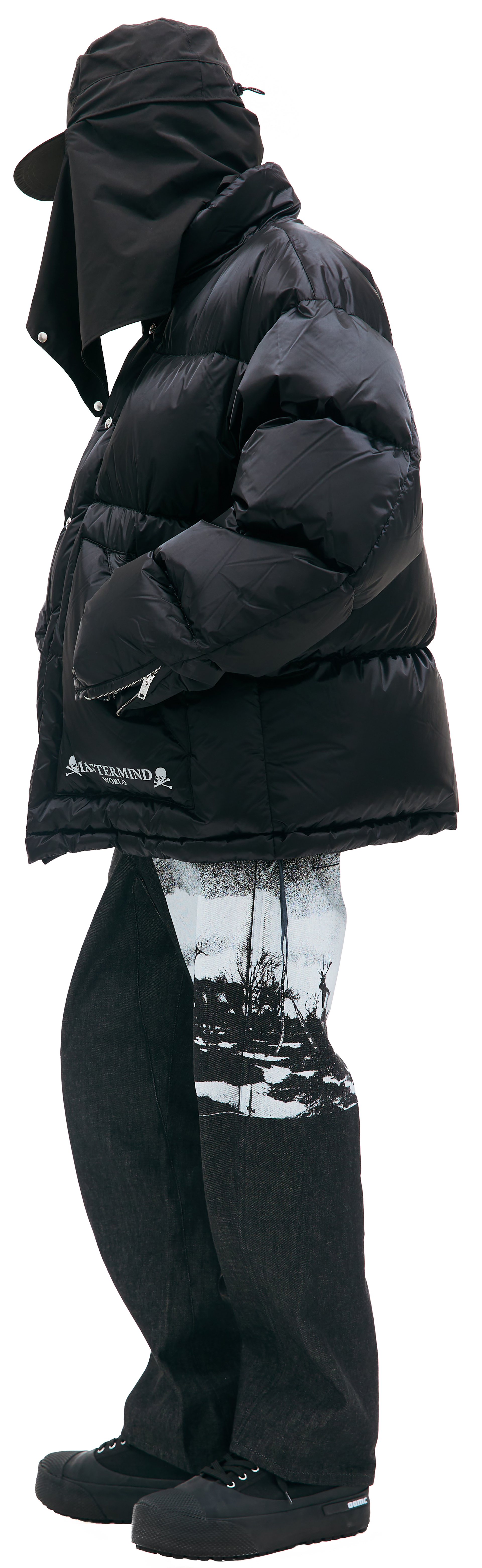 Mastermind WORLD Black logo down jacket