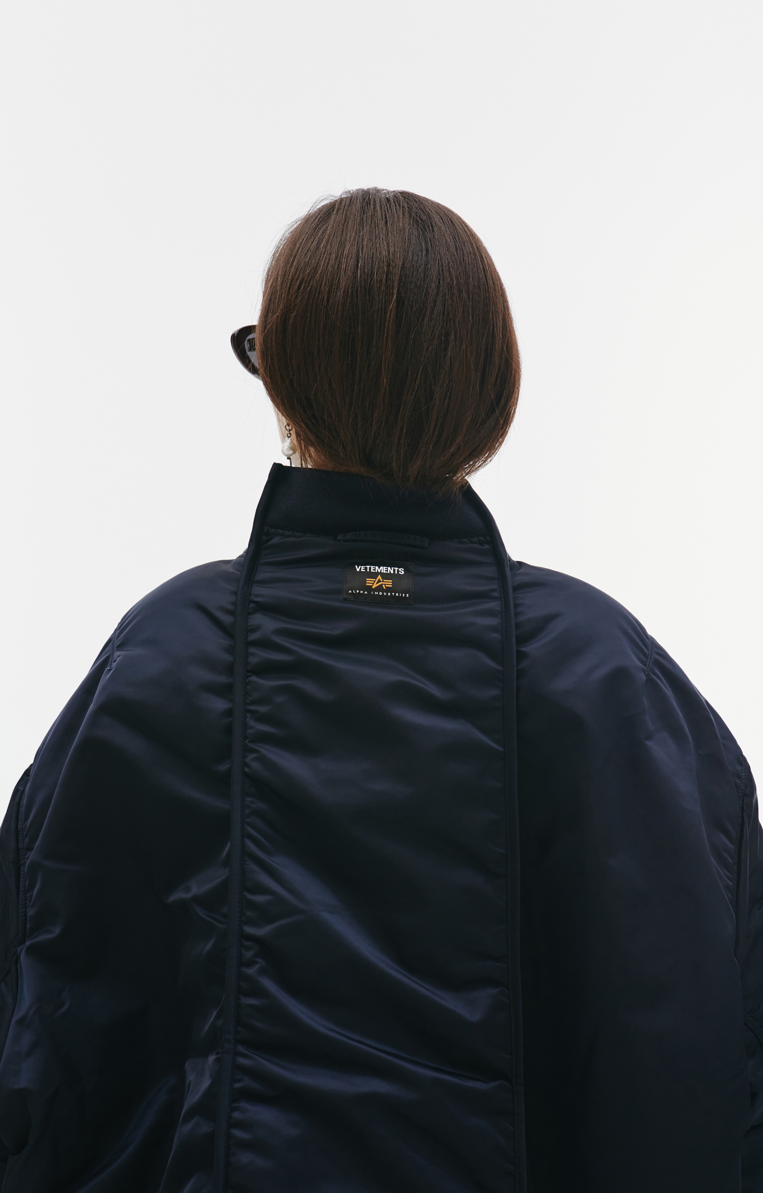VETEMENTS Двусторонний Оверсайз Бомбер VETEMENTS x Alpha Industries