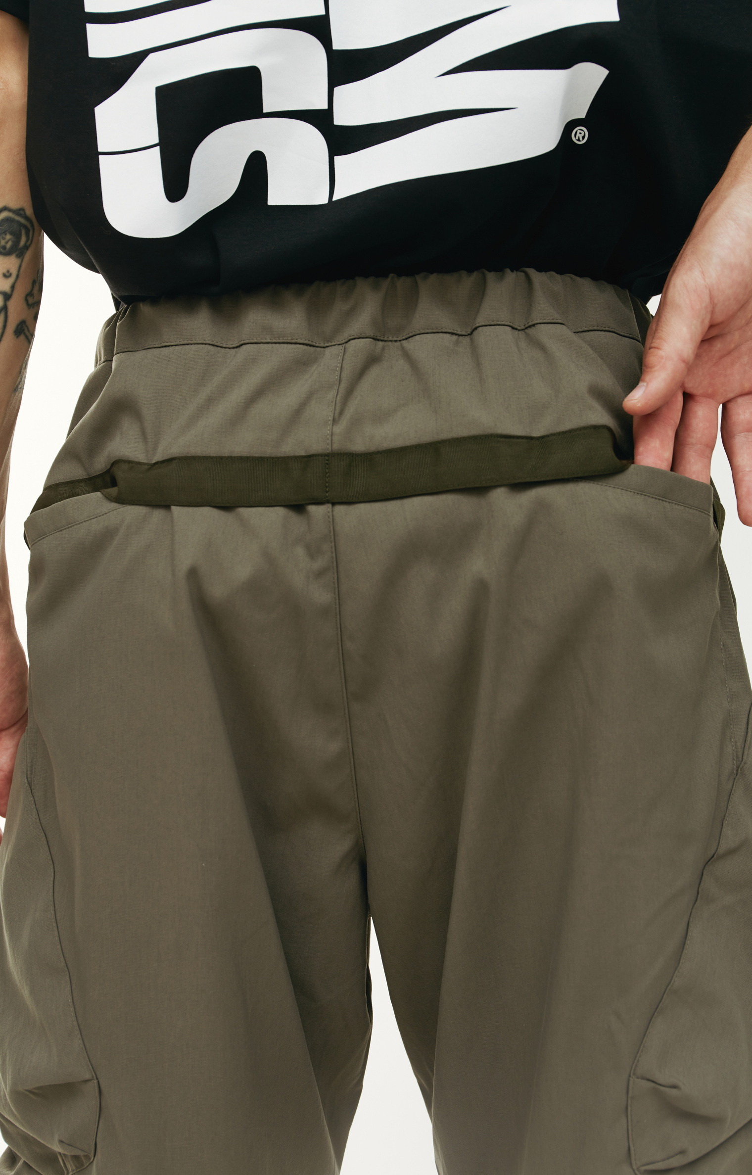 Acronym SP29 cargo shorts