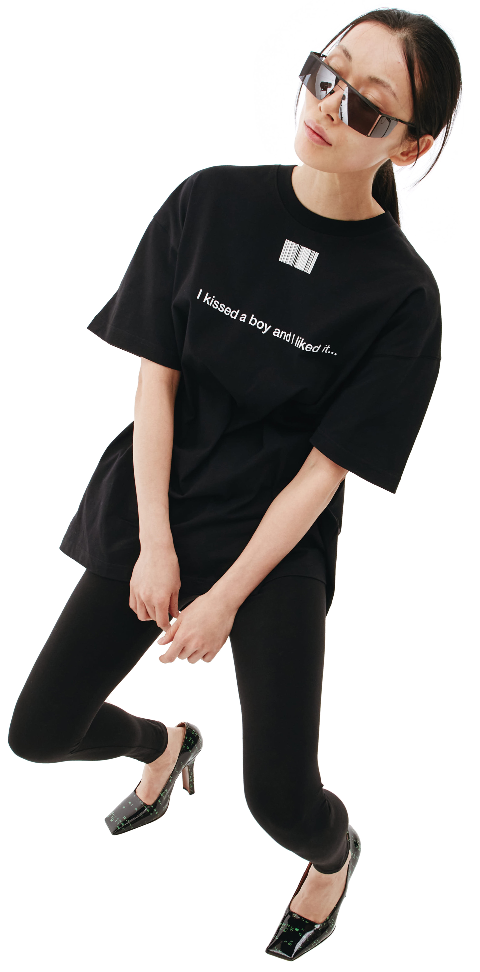 VTMNTS I kissed a boy and i like it t-shirt