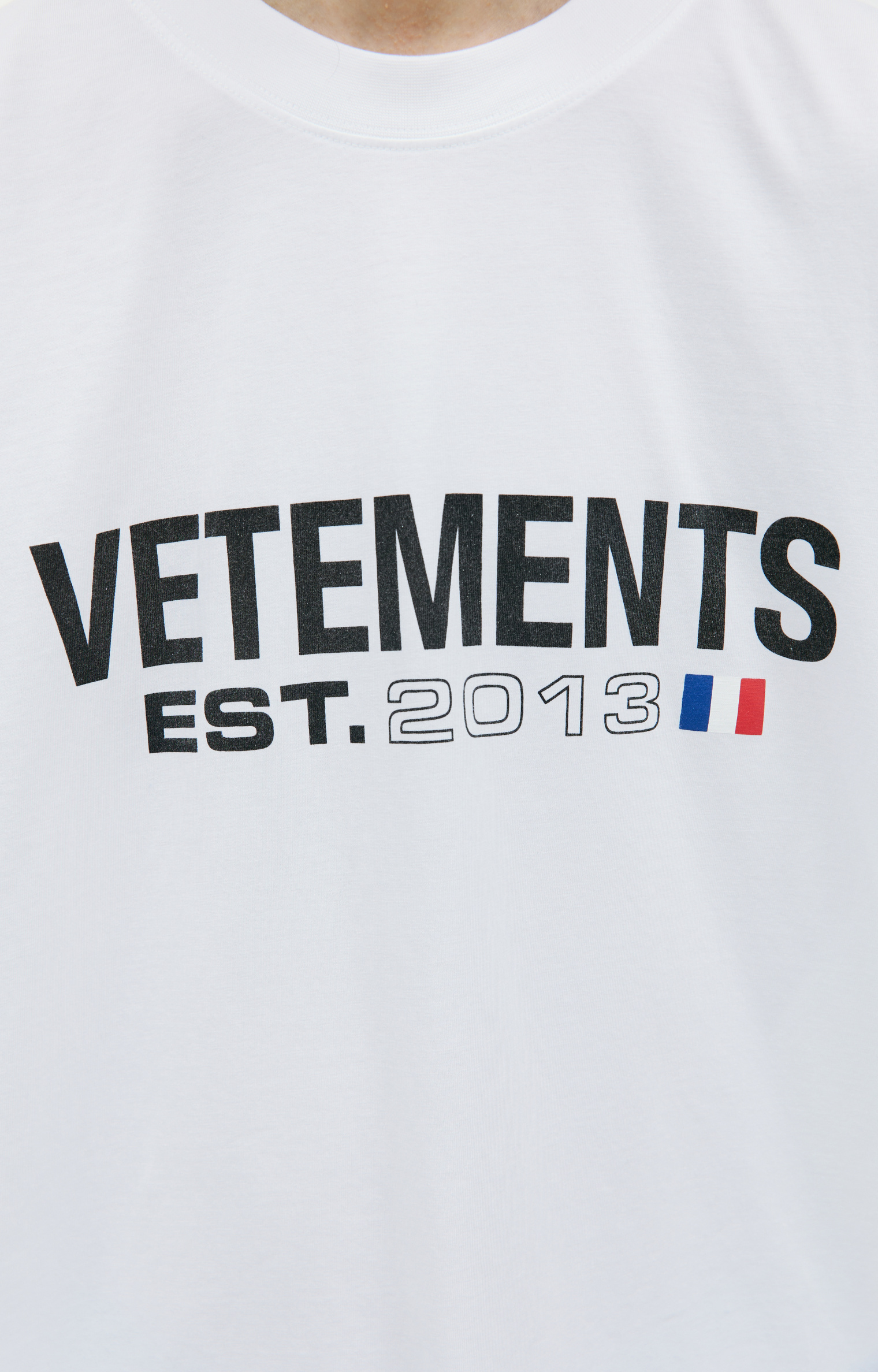 VETEMENTS Оверсайз футболка с принтом