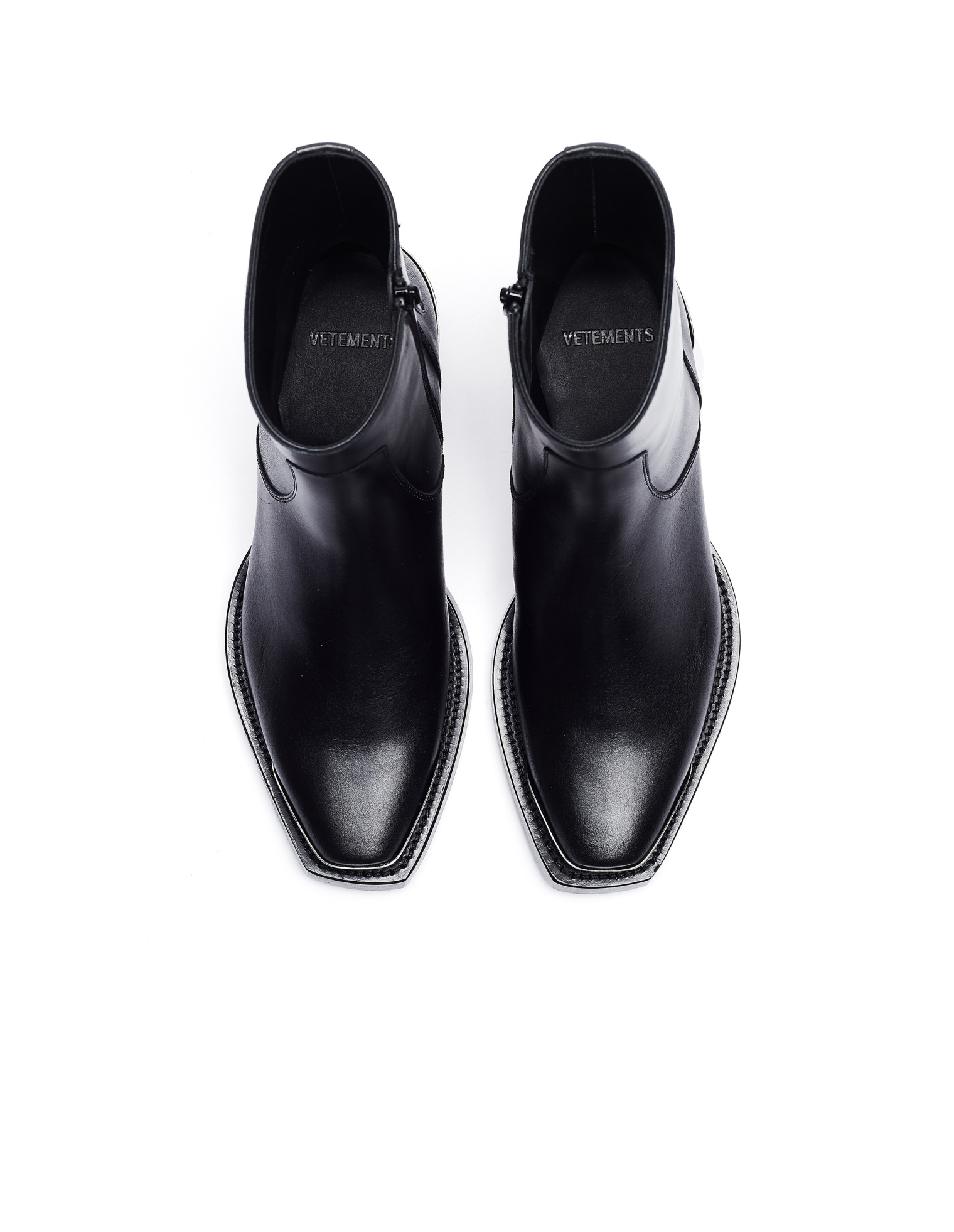 VETEMENTS Black Leather Cowboy Boots