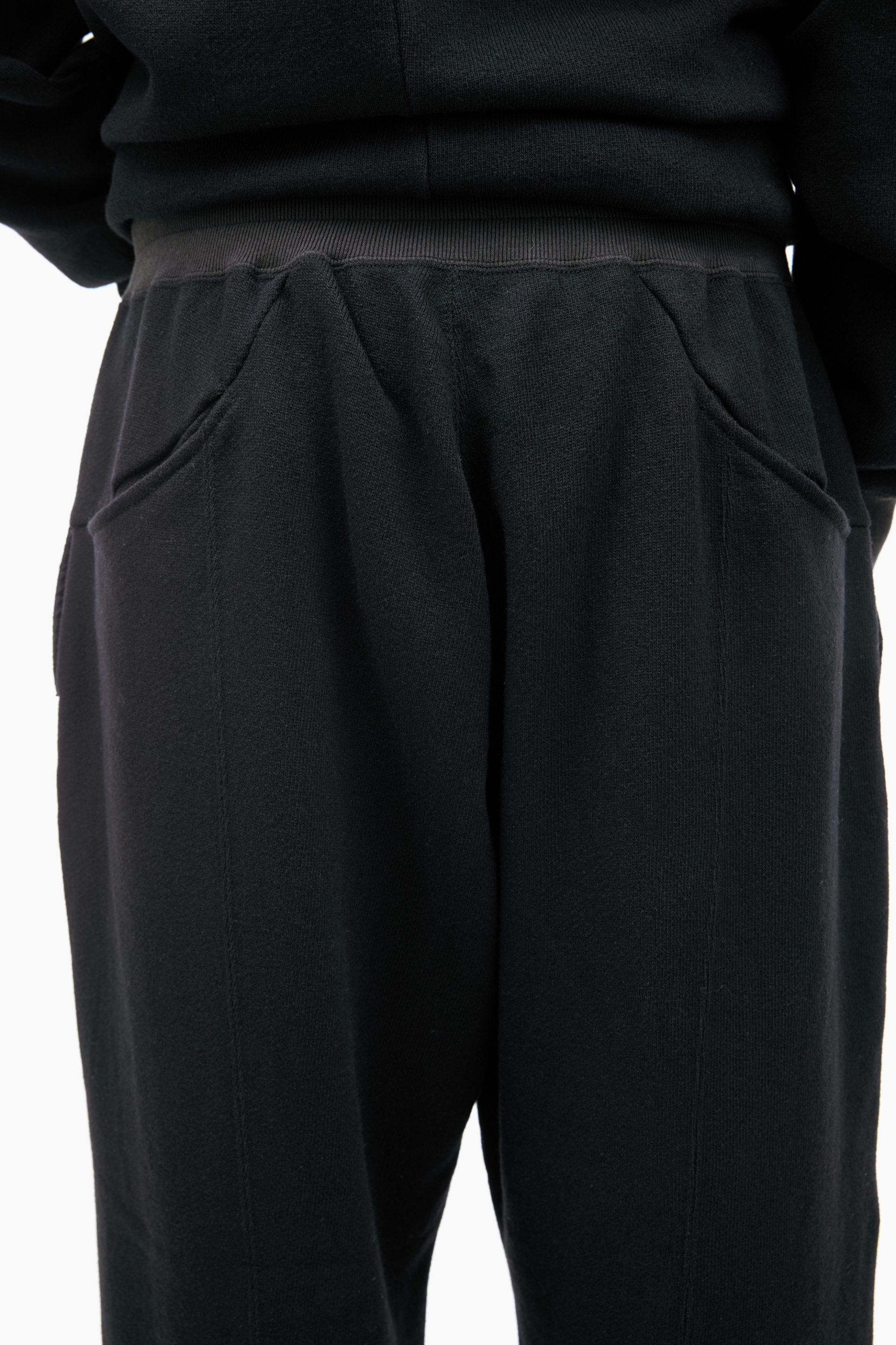 The Viridi-Anne Black wool trousers