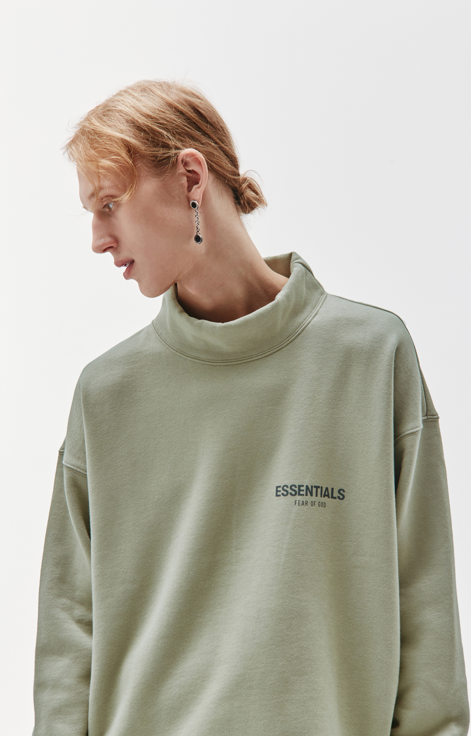 Fear of God Essentials Pullover Mockneck