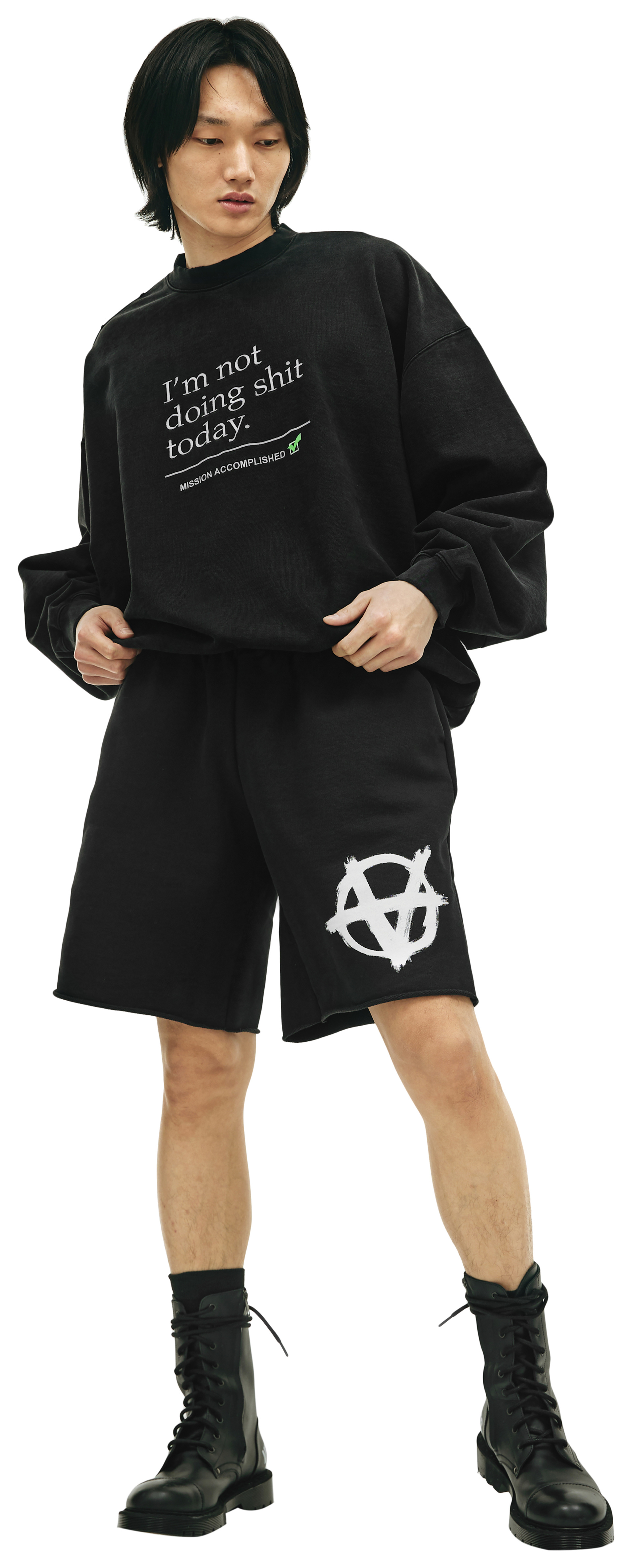 VETEMENTS Black cotton shorts