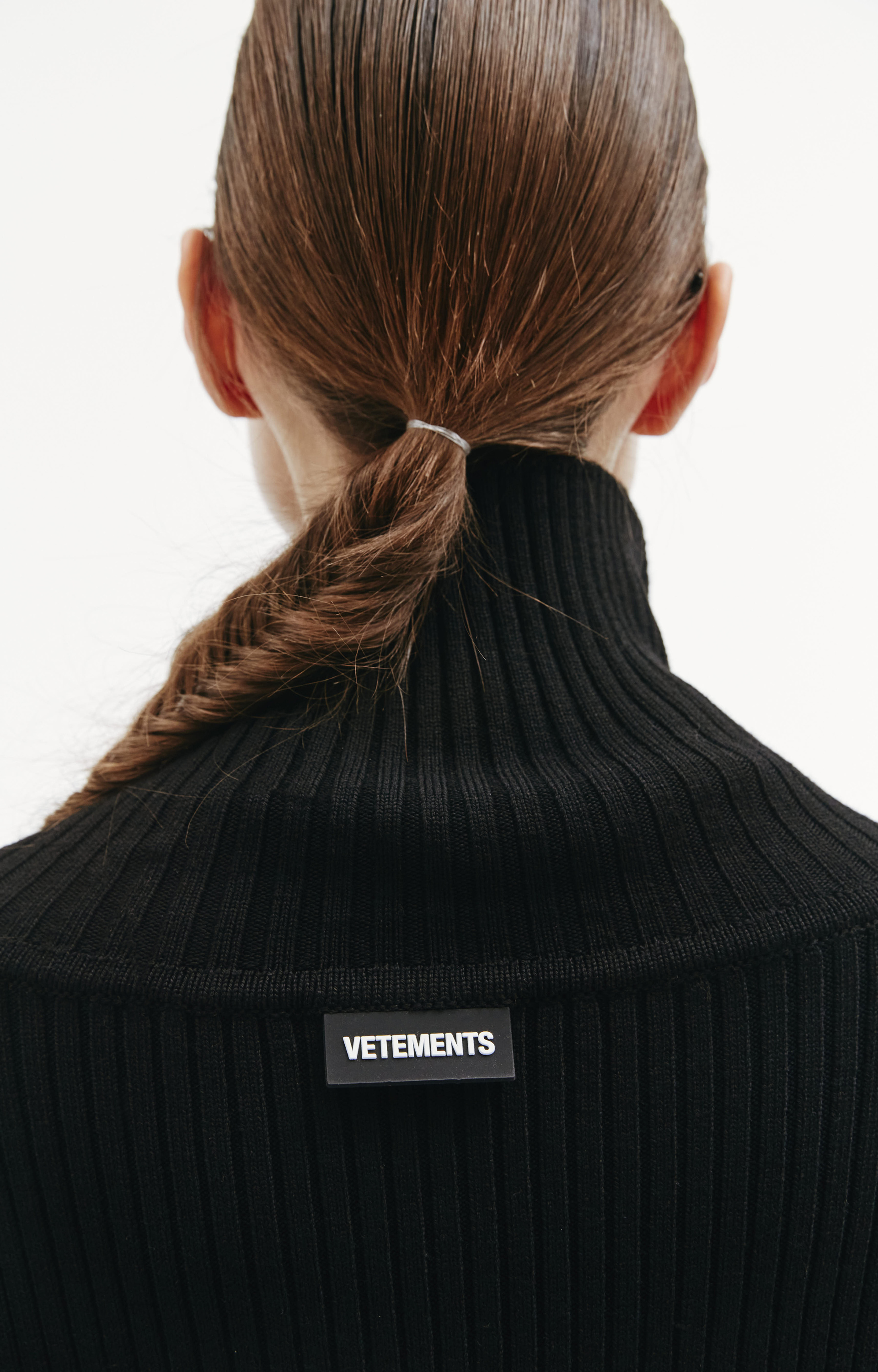 VETEMENTS Black wool zipped cardigan