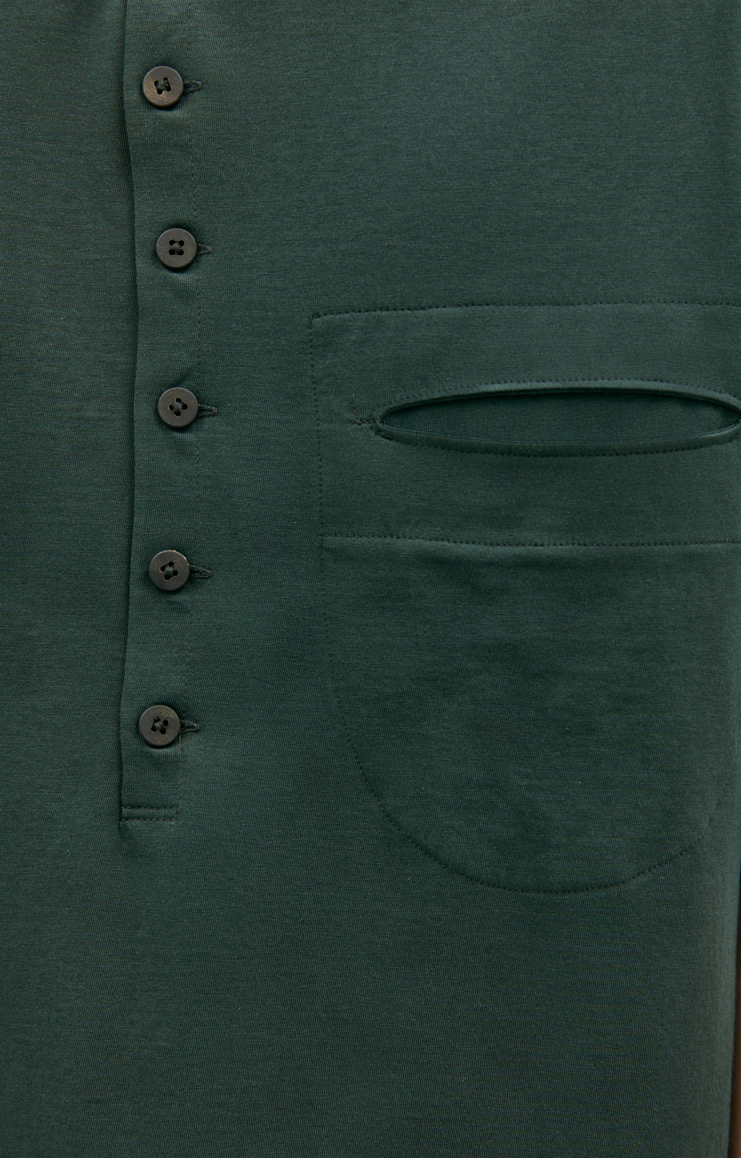 Ziggy Chen Green cotton t-shirt on buttons
