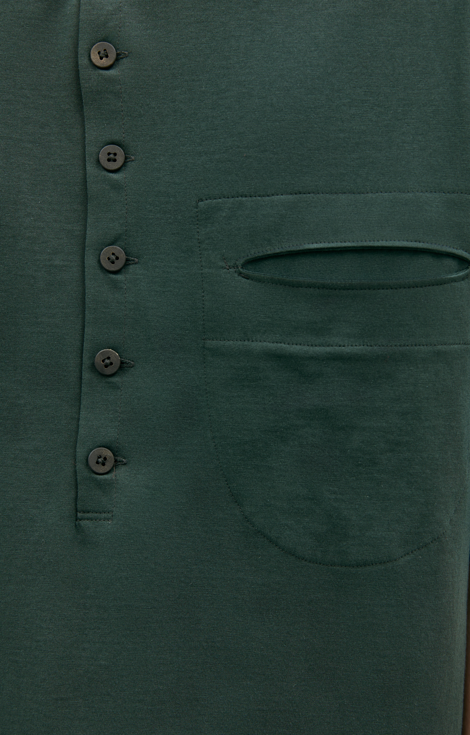 Ziggy Chen Green cotton t-shirt on buttons
