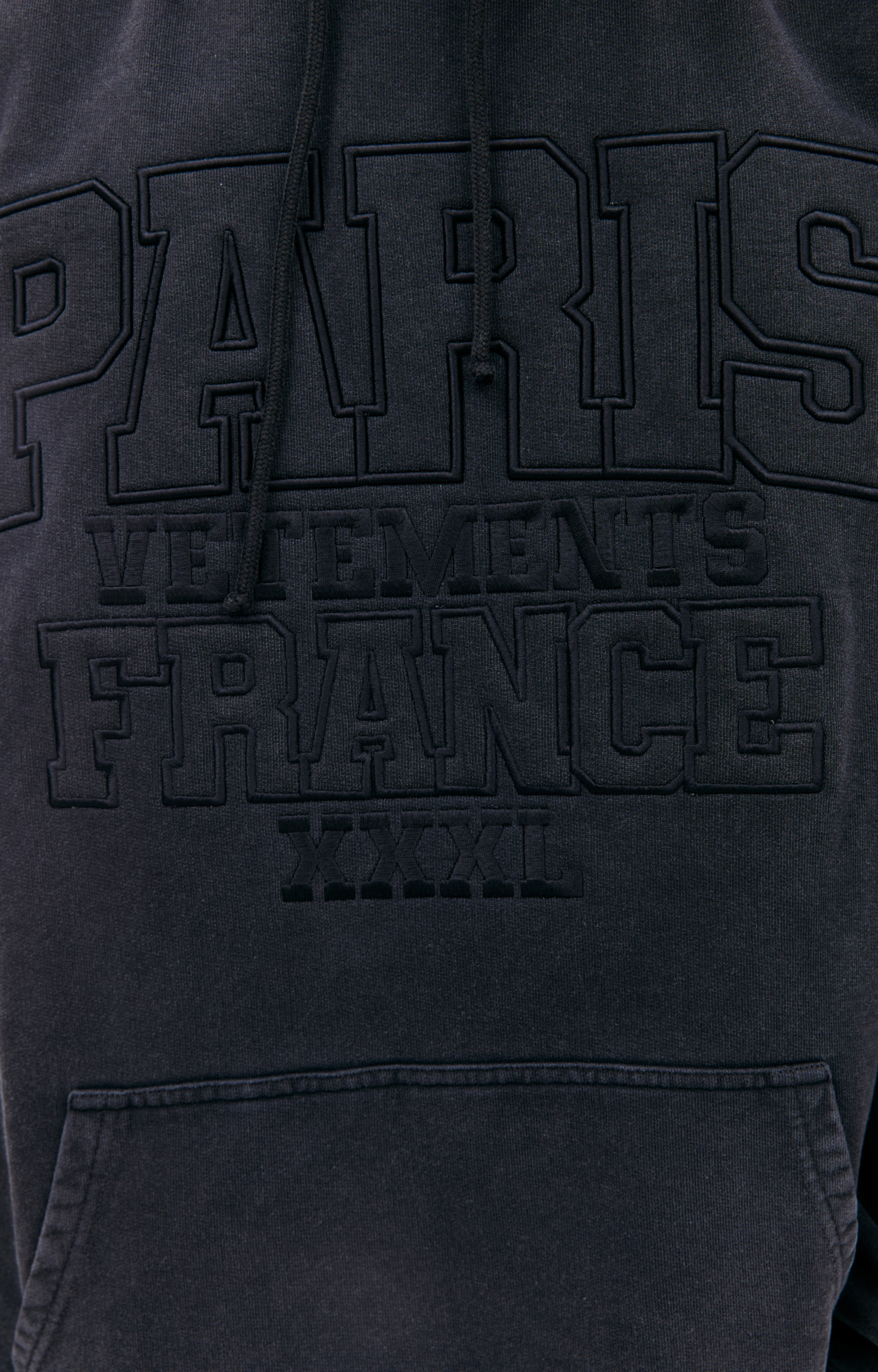 VETEMENTS \'PARIS XXXL\' layered hoodie