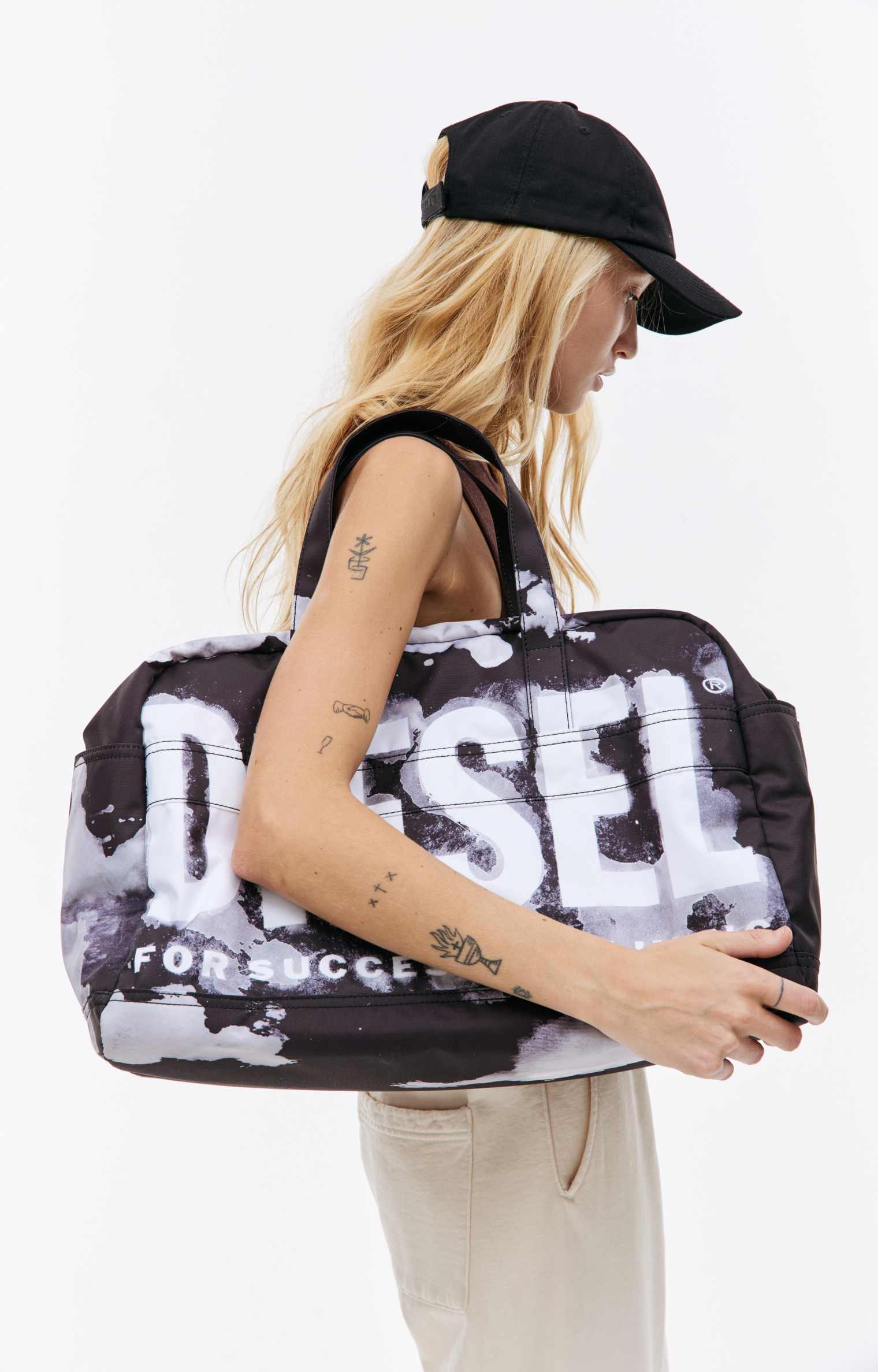 Diesel Черная сумка \'RAVE DUFFLE\' с логотипом