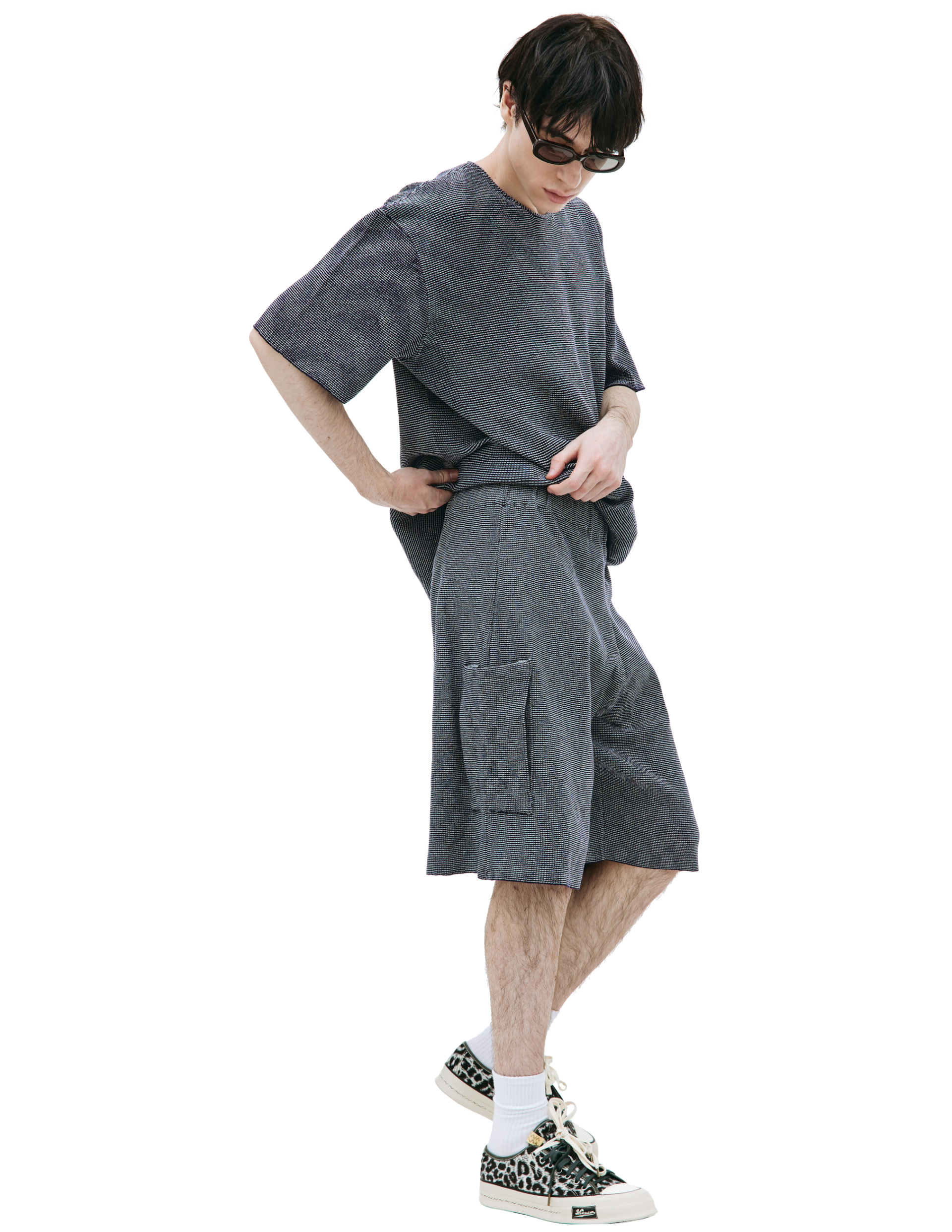 Isa Boulder Blue lenticular shorts