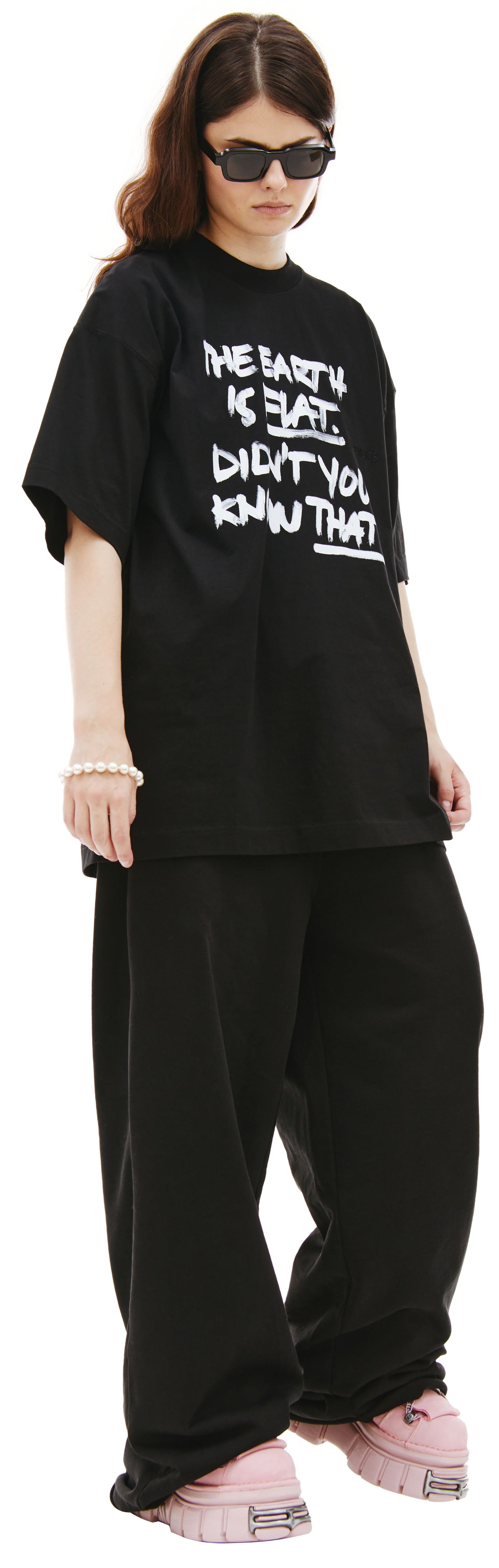 VETEMENTS The Flats Earth T-shirt