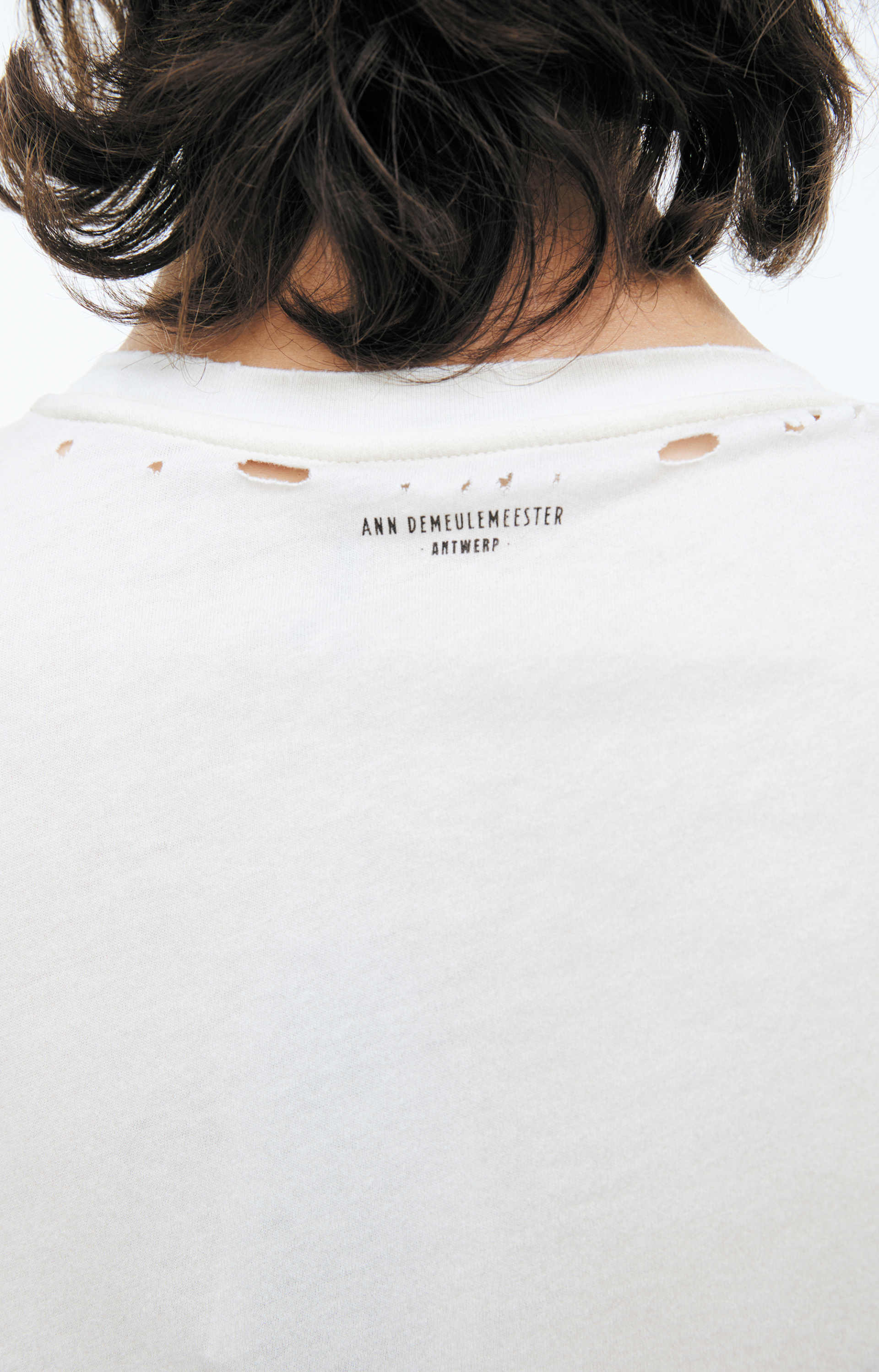 Ann Demeulemeester Cotton т-shirt with a round neckline