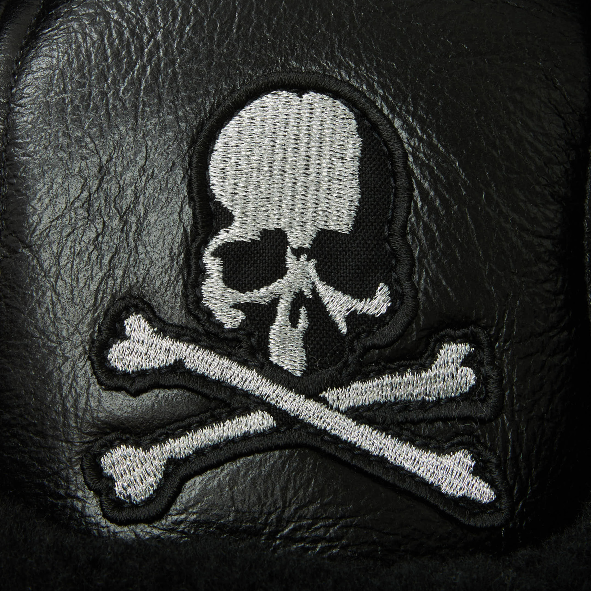 Mastermind WORLD Leather beanie with fur