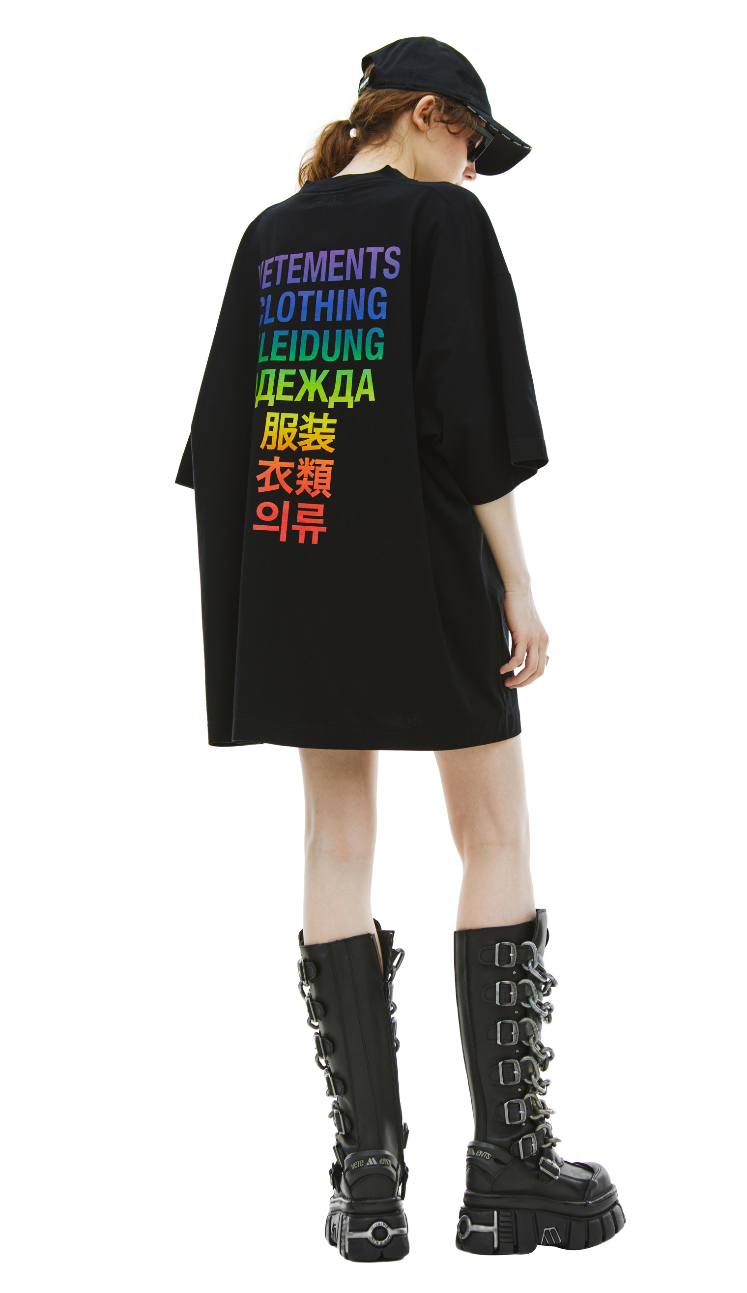 VETEMENTS Oversized Printed T-shirt