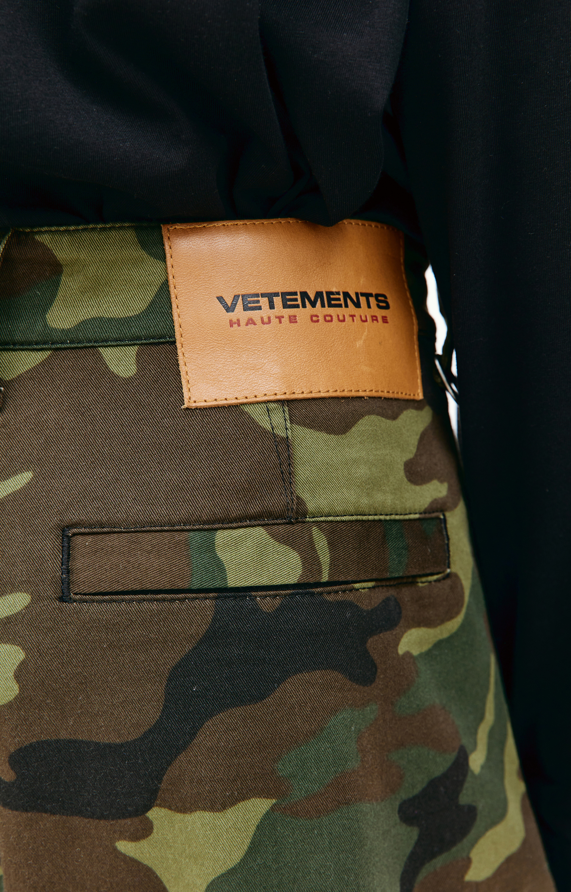 VETEMENTS Transformer camouflage cargo trousers