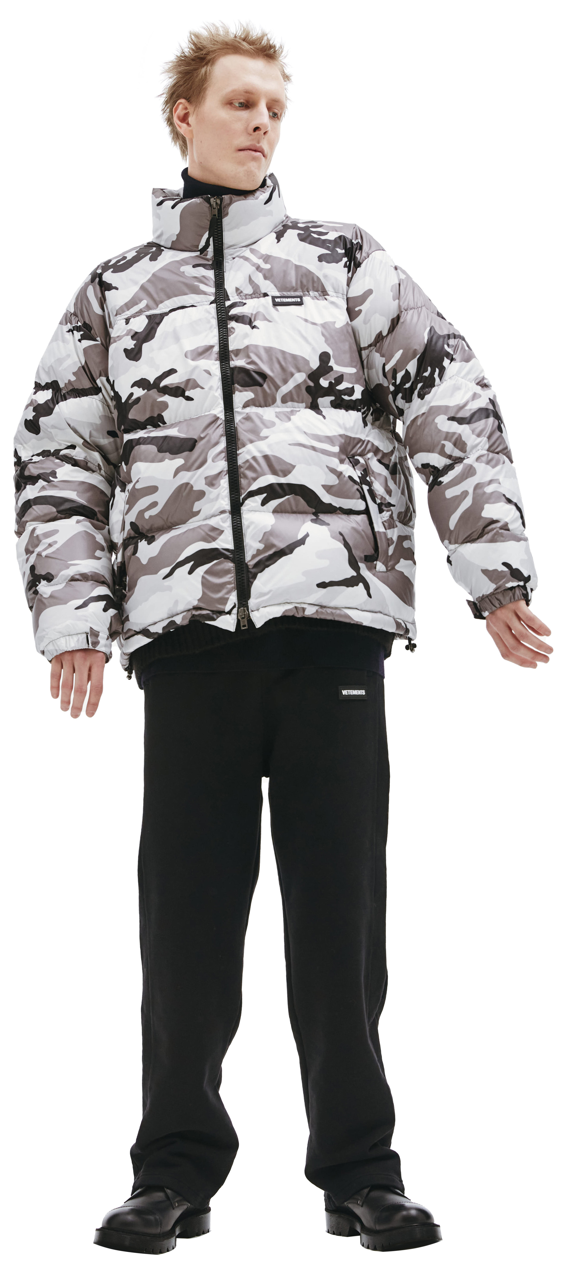 VETEMENTS Camouflage down jacket