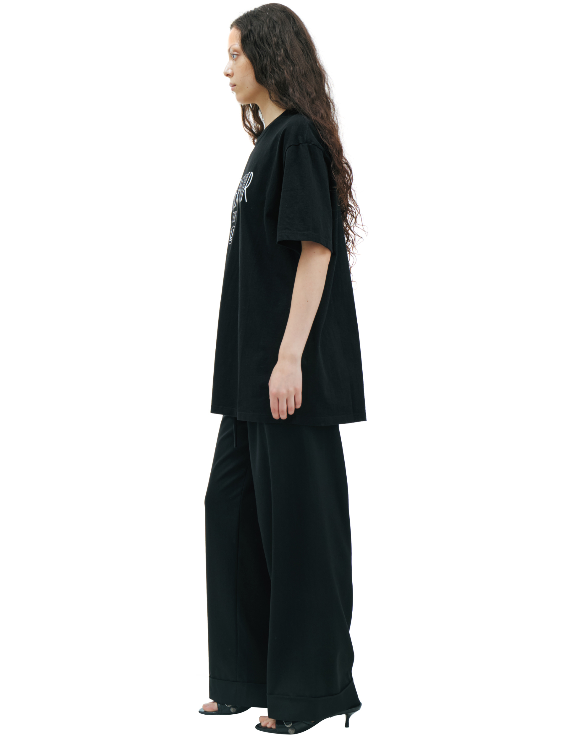Undercover Футболка-UC2C9805-1 oversize с надписью TOKYO U, черная