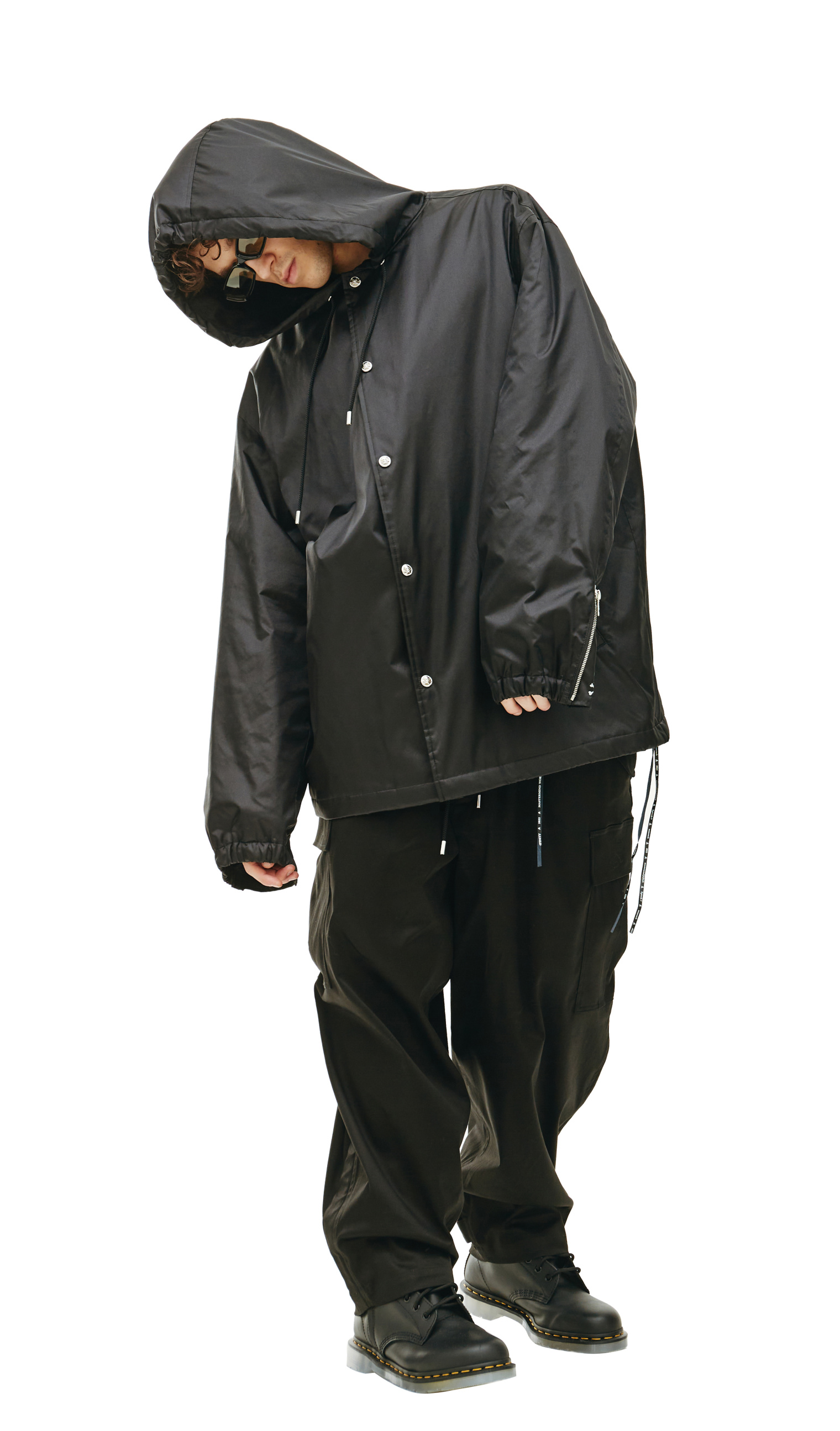 Mastermind WORLD Черная куртка с меховым капюшоном