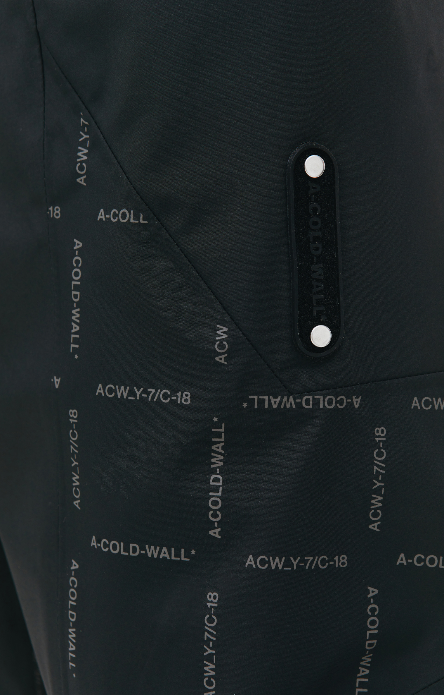 A-COLD-WALL* Черные брюки с монопринтом