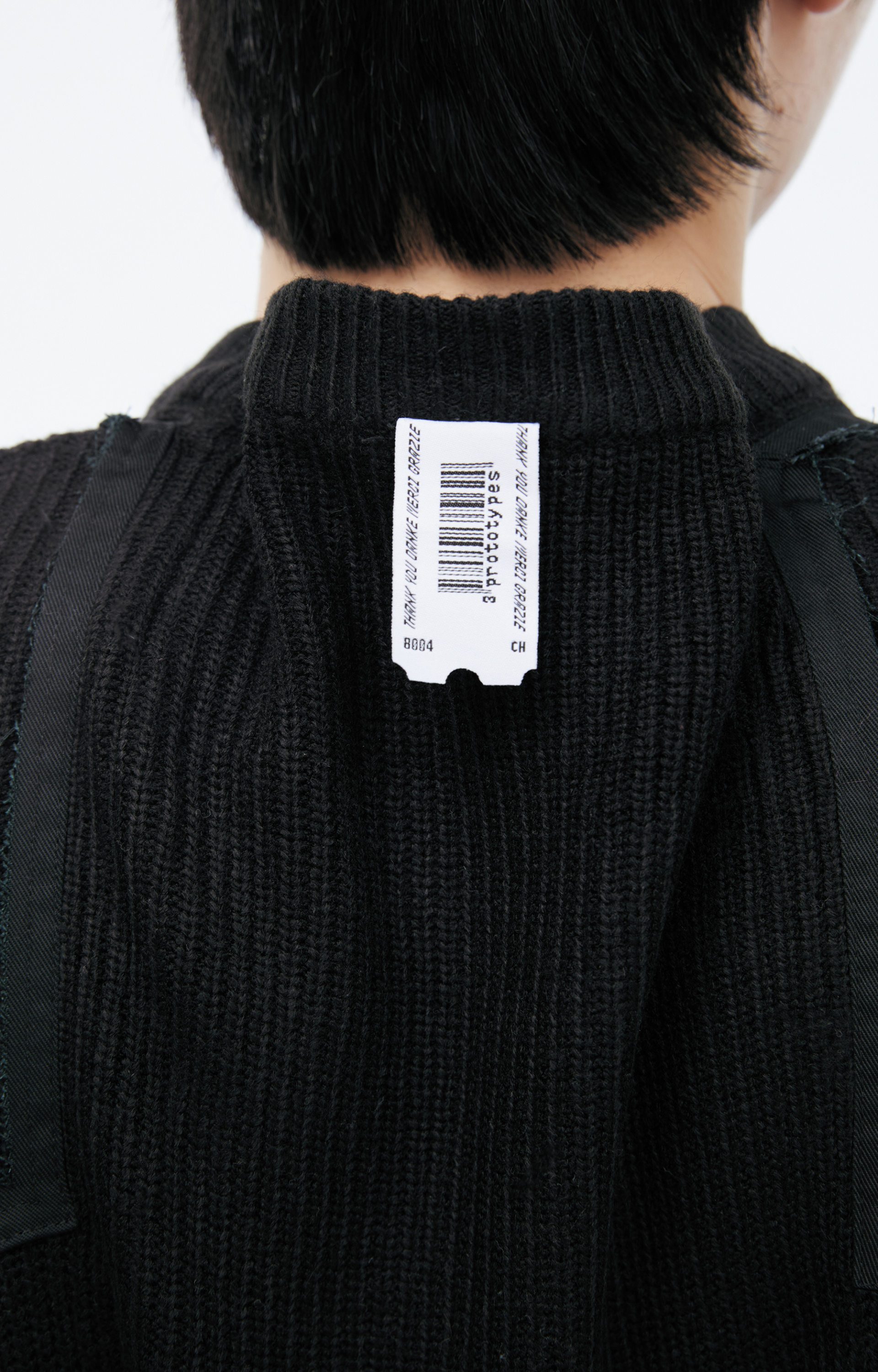 PROTOTYPES Sweater with contrasting seams