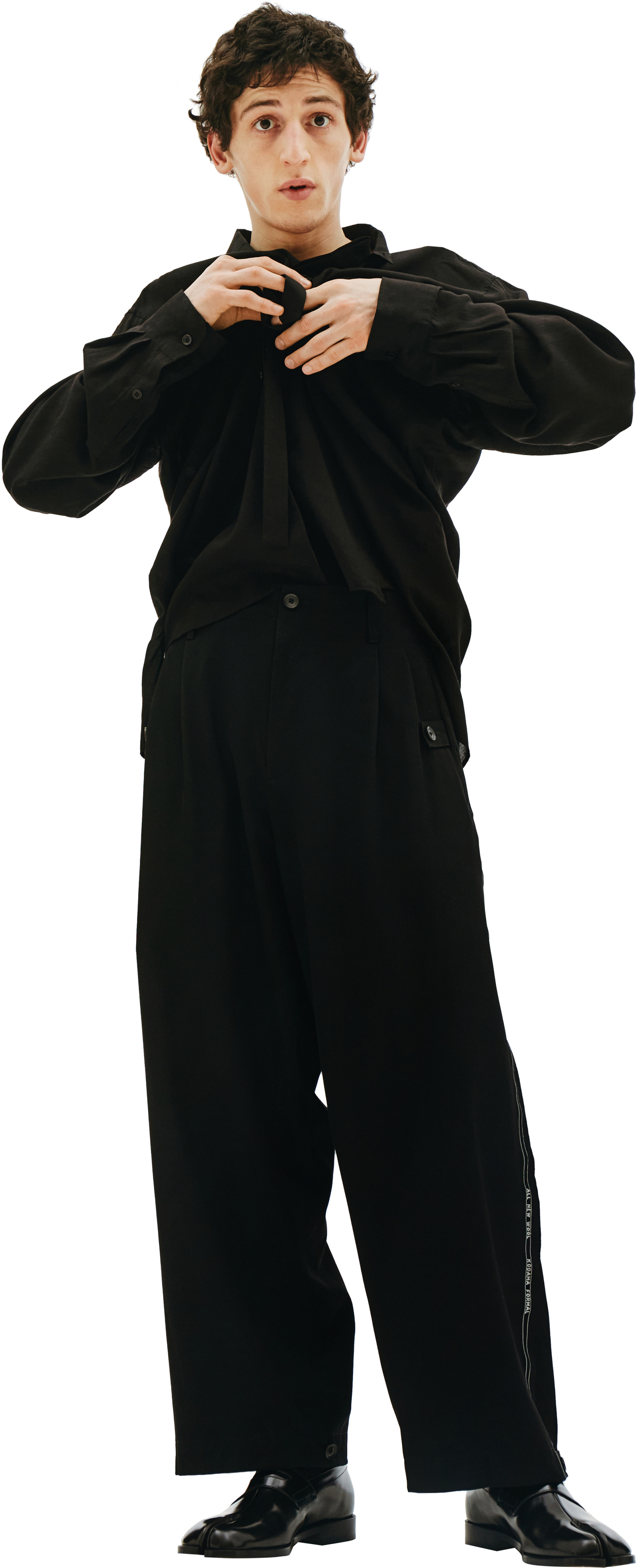 Yohji Yamamoto Оверсайз брюки с пуговицами на брючнинах