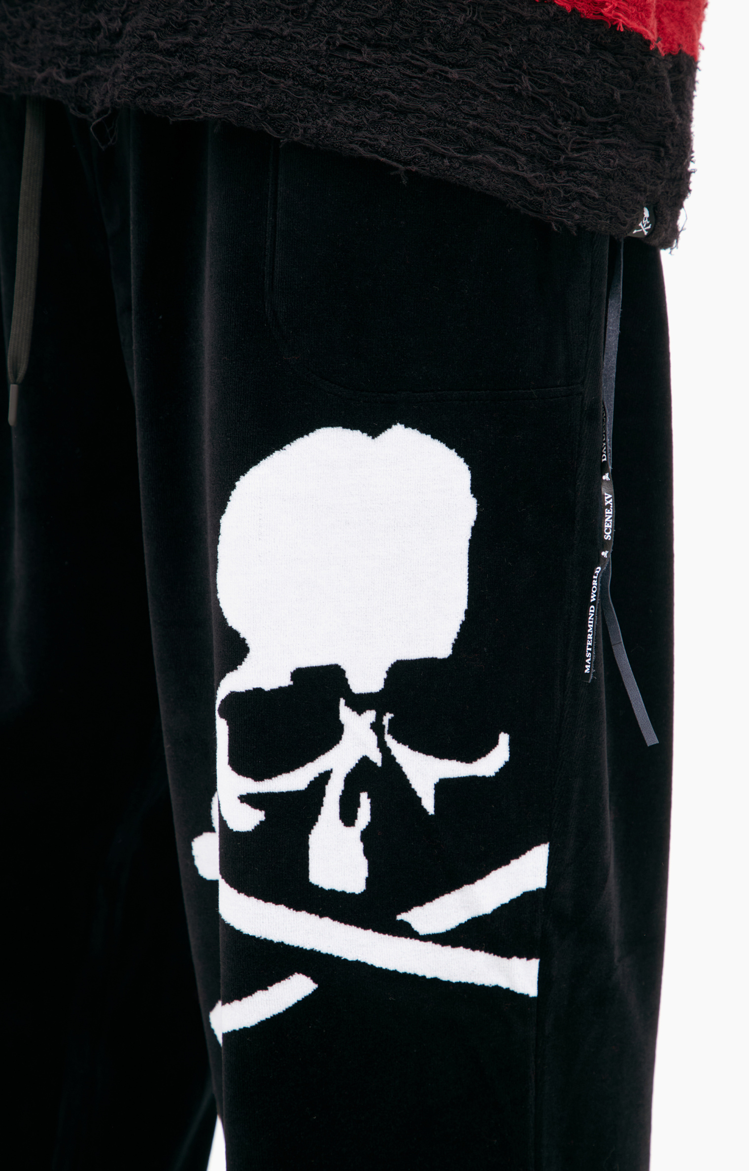 Mastermind WORLD Velour trousers with logo