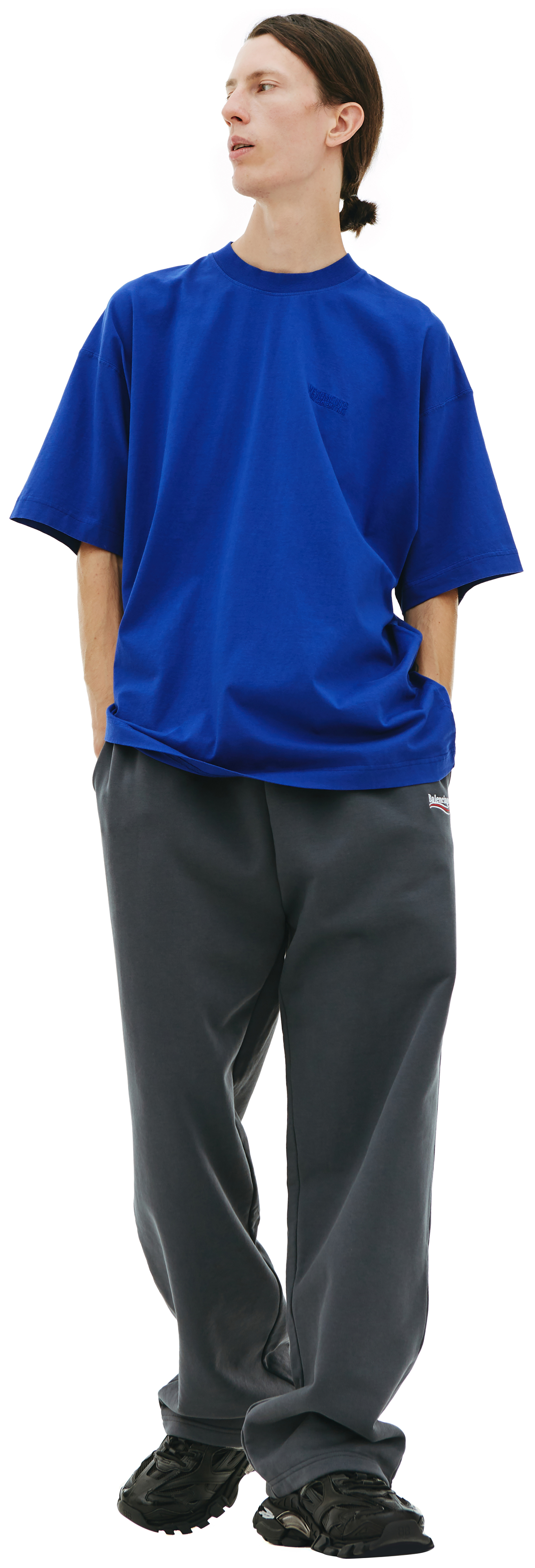 VETEMENTS Logo embroidered t-shirt