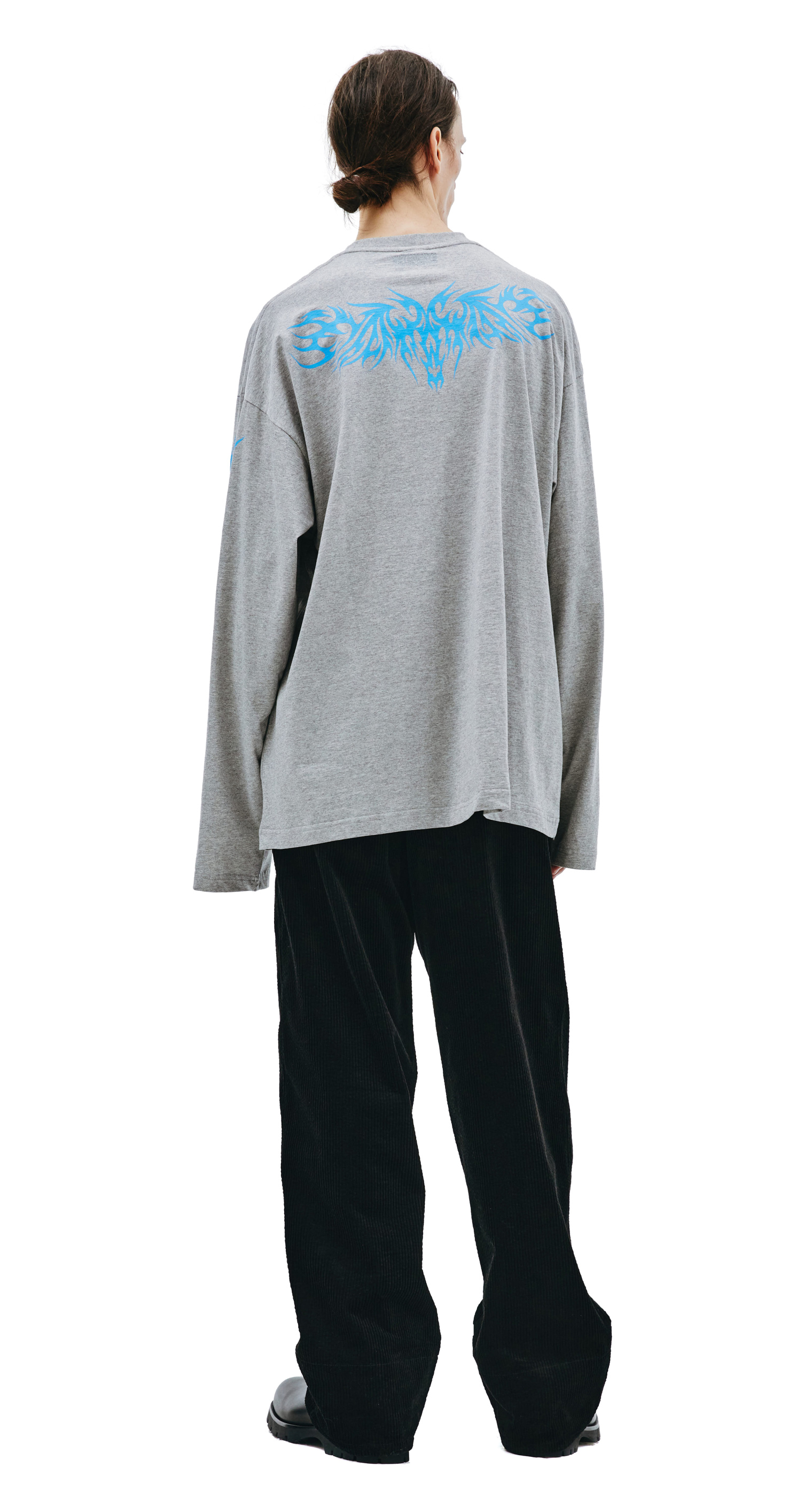 VETEMENTS Gothic print longsleeve t-shirt in grey