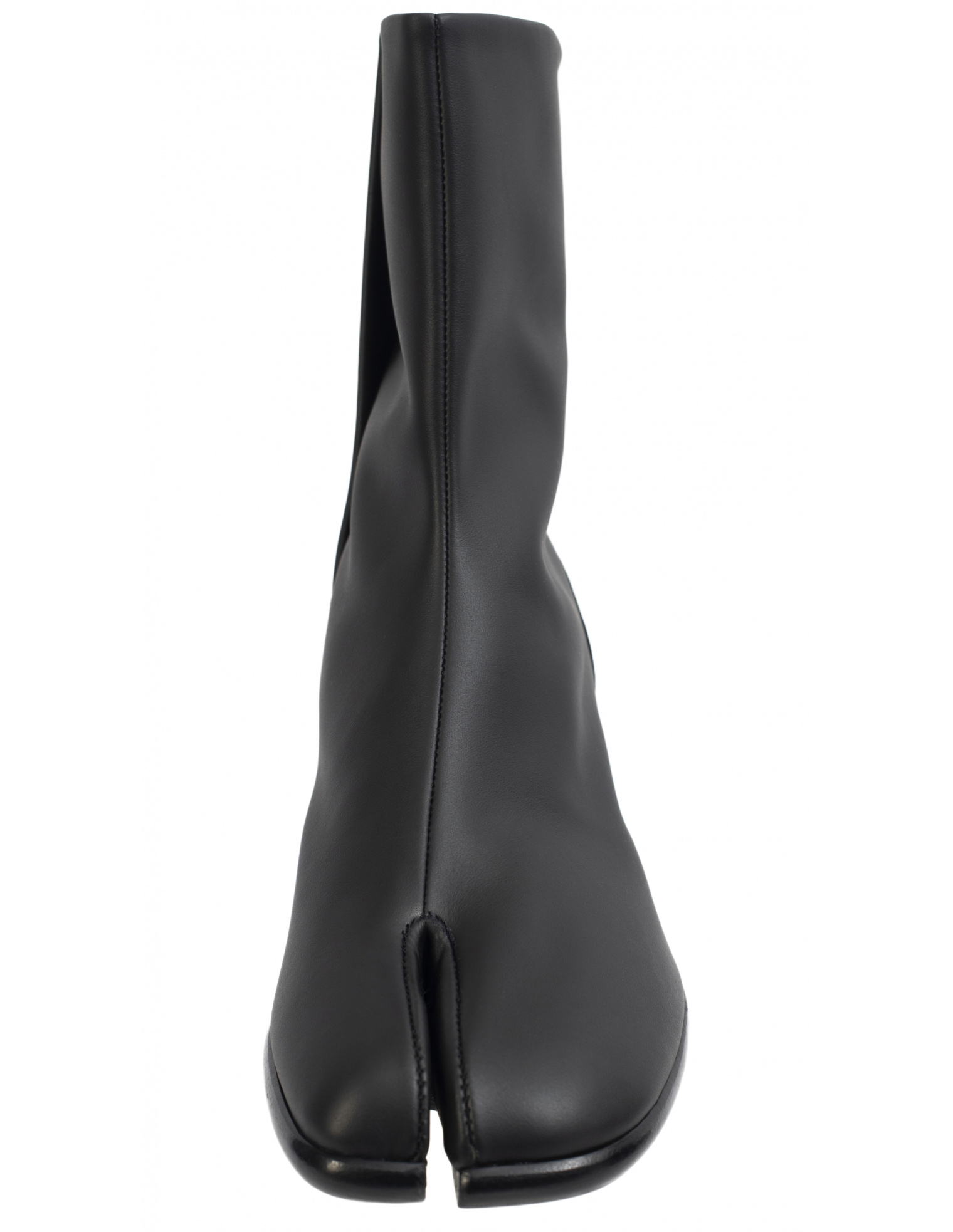 Maison Margiela Tabi Ankle Boots In Black