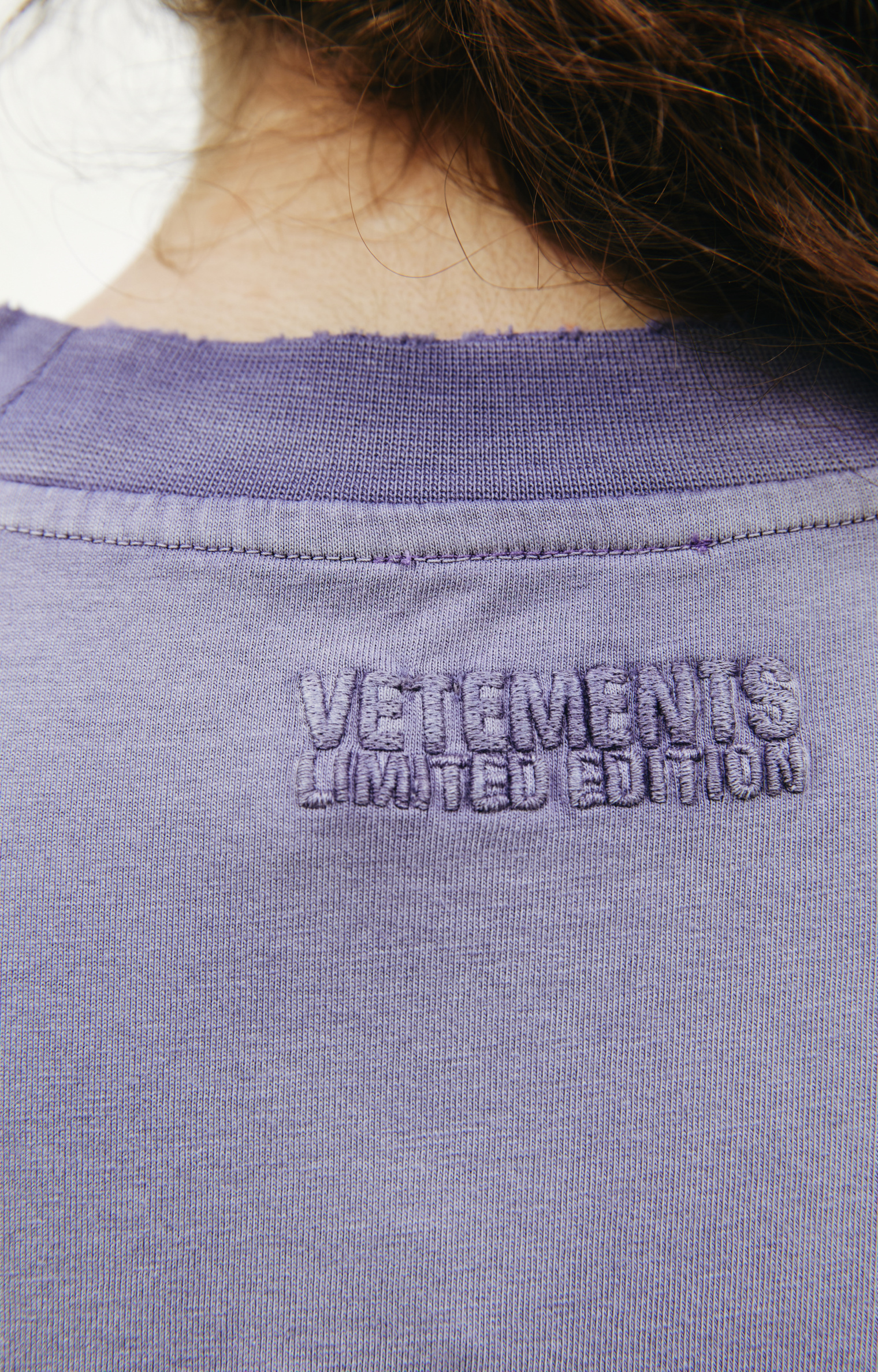 VETEMENTS Purple oversized t-shirt