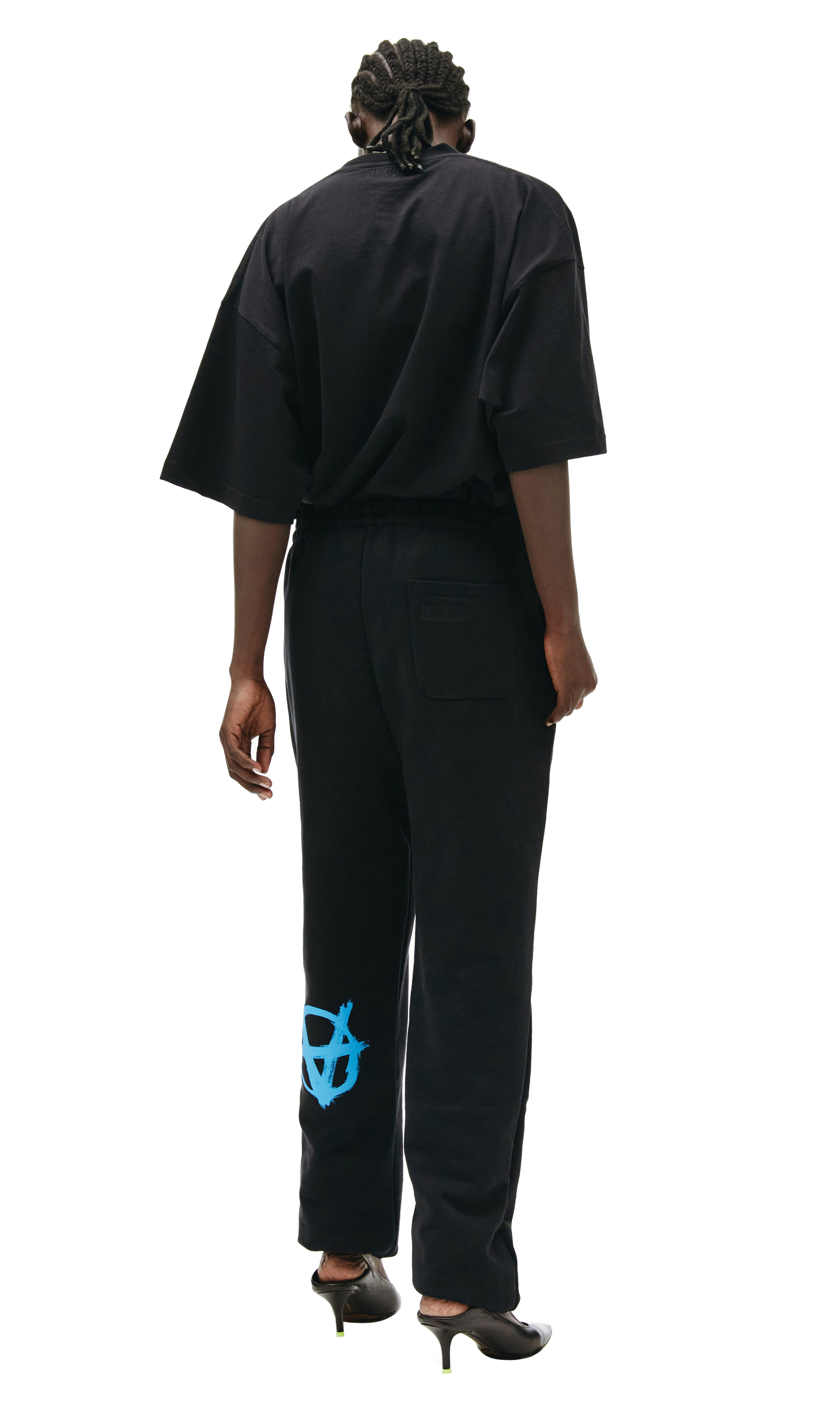 VETEMENTS Anarchy Logo Pants in black